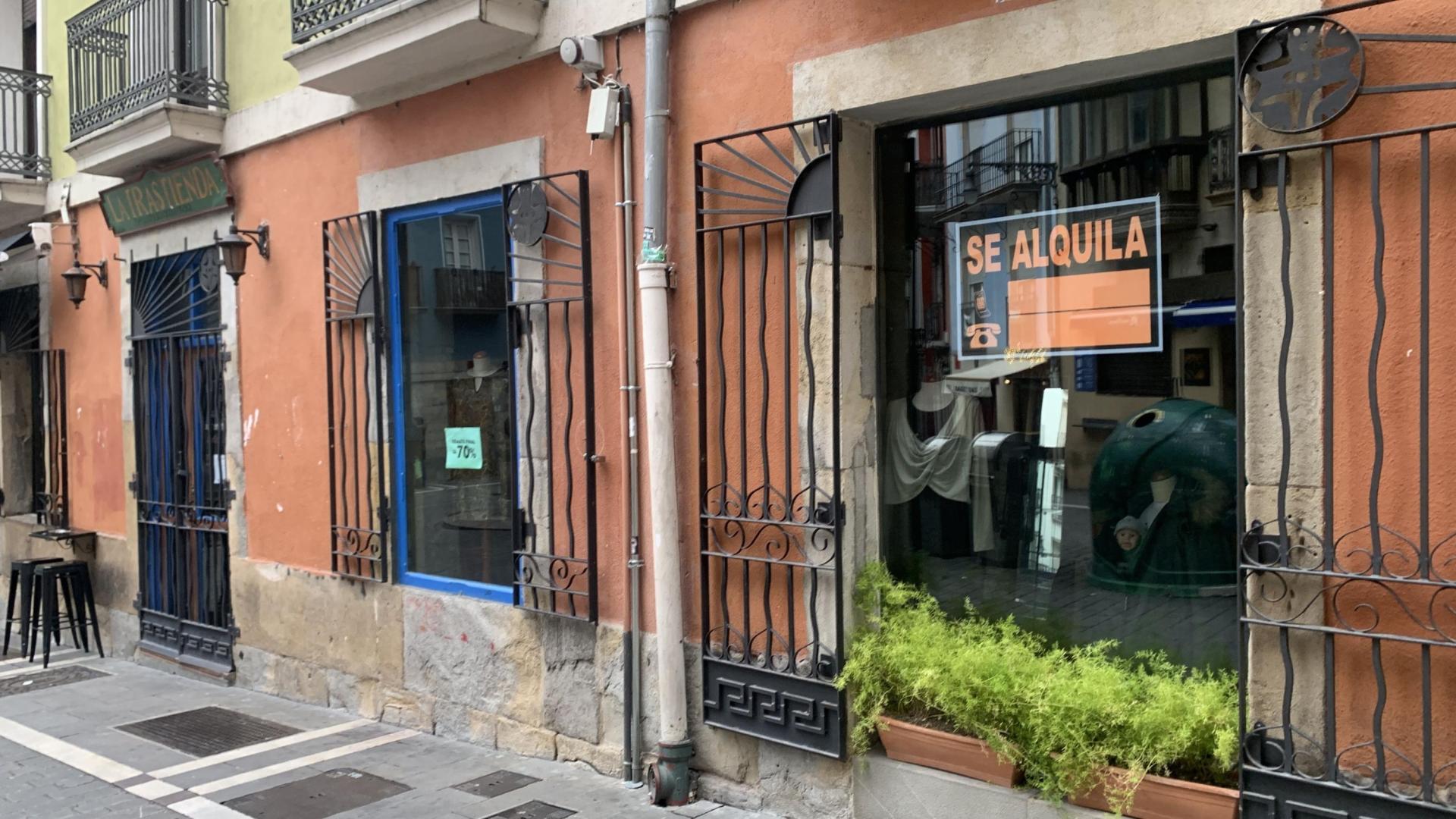 La Trastienda, de ropa y artículos de bebé, en la plaza de Navarrería