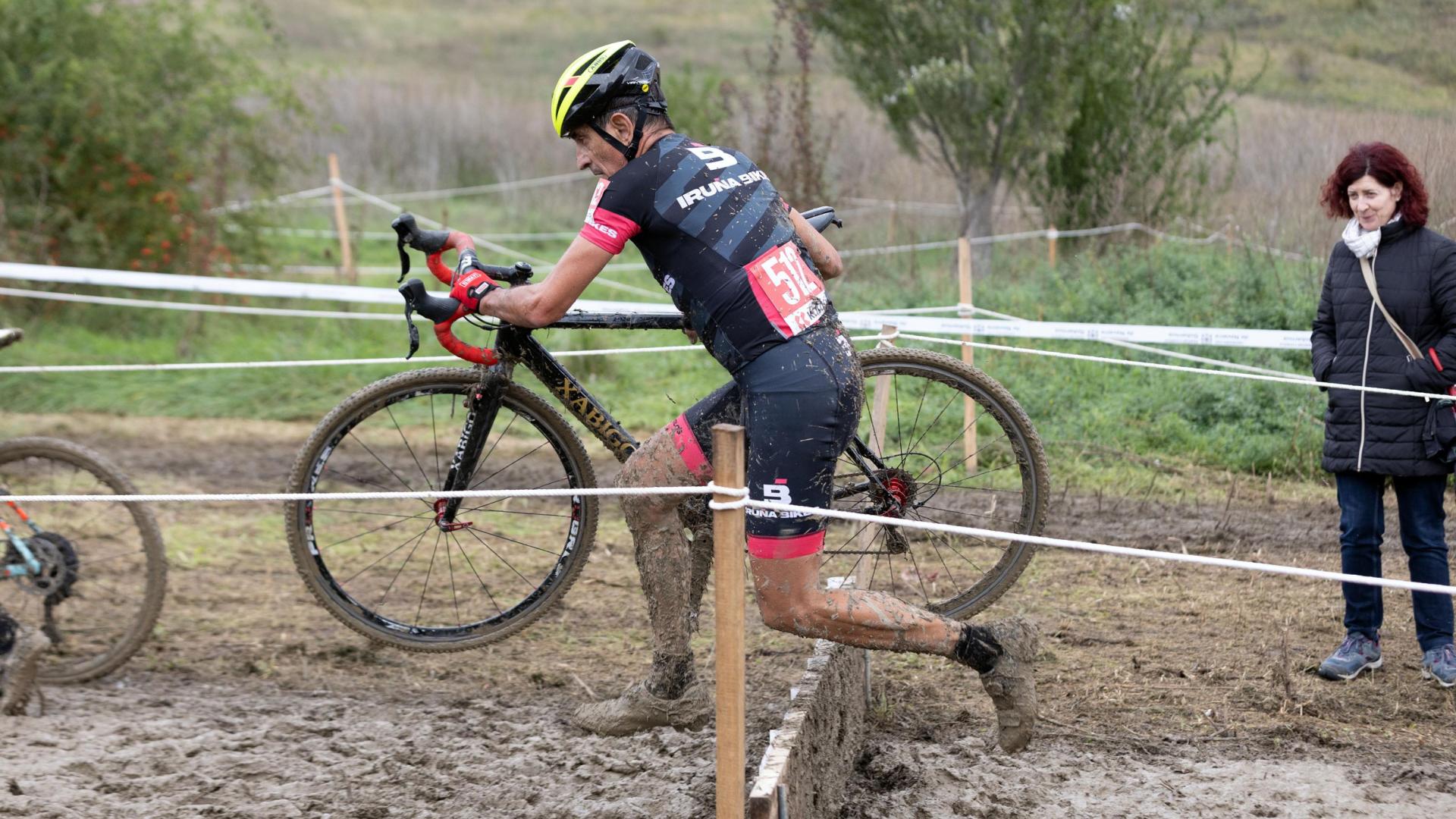 José Lorenzo Esteban, hombre mítico del ciclocross en Navarra.