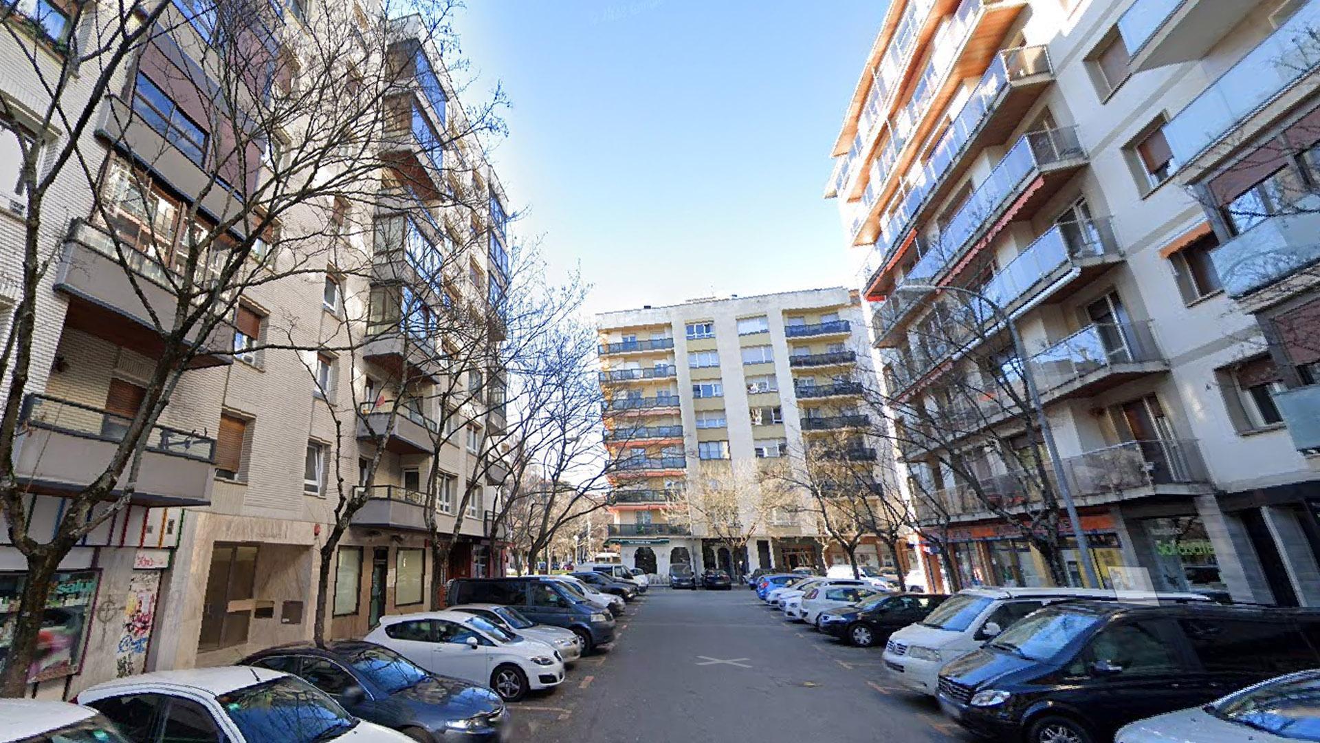 El incendio se ha producido en el portal 5 de la calle Padre Barace, en Pamplona