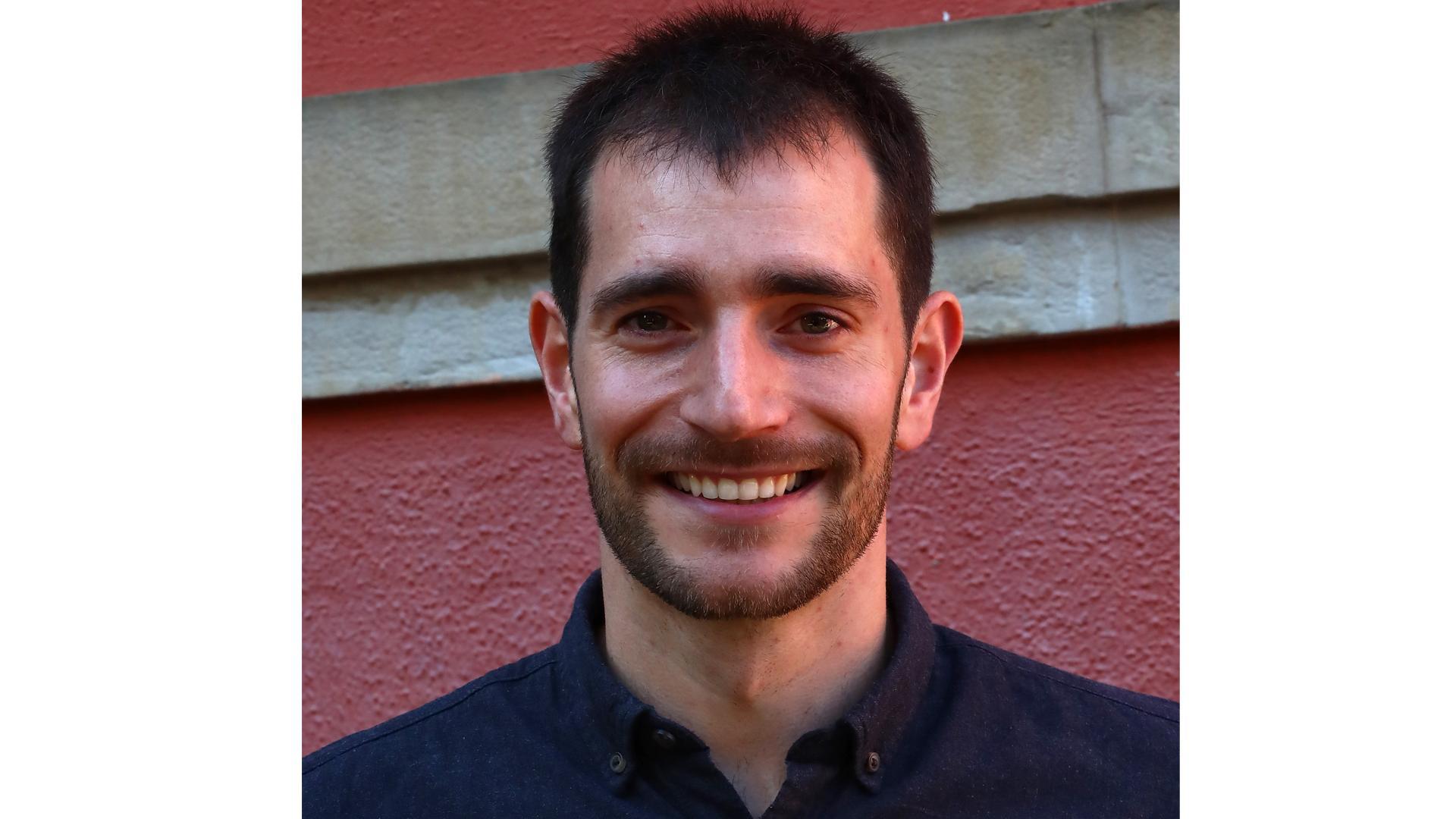 El pamplonés Ander Iraizoz Olaetxea, de 32 años, es profesor en la Universidad de Oxford (Reino Unido).