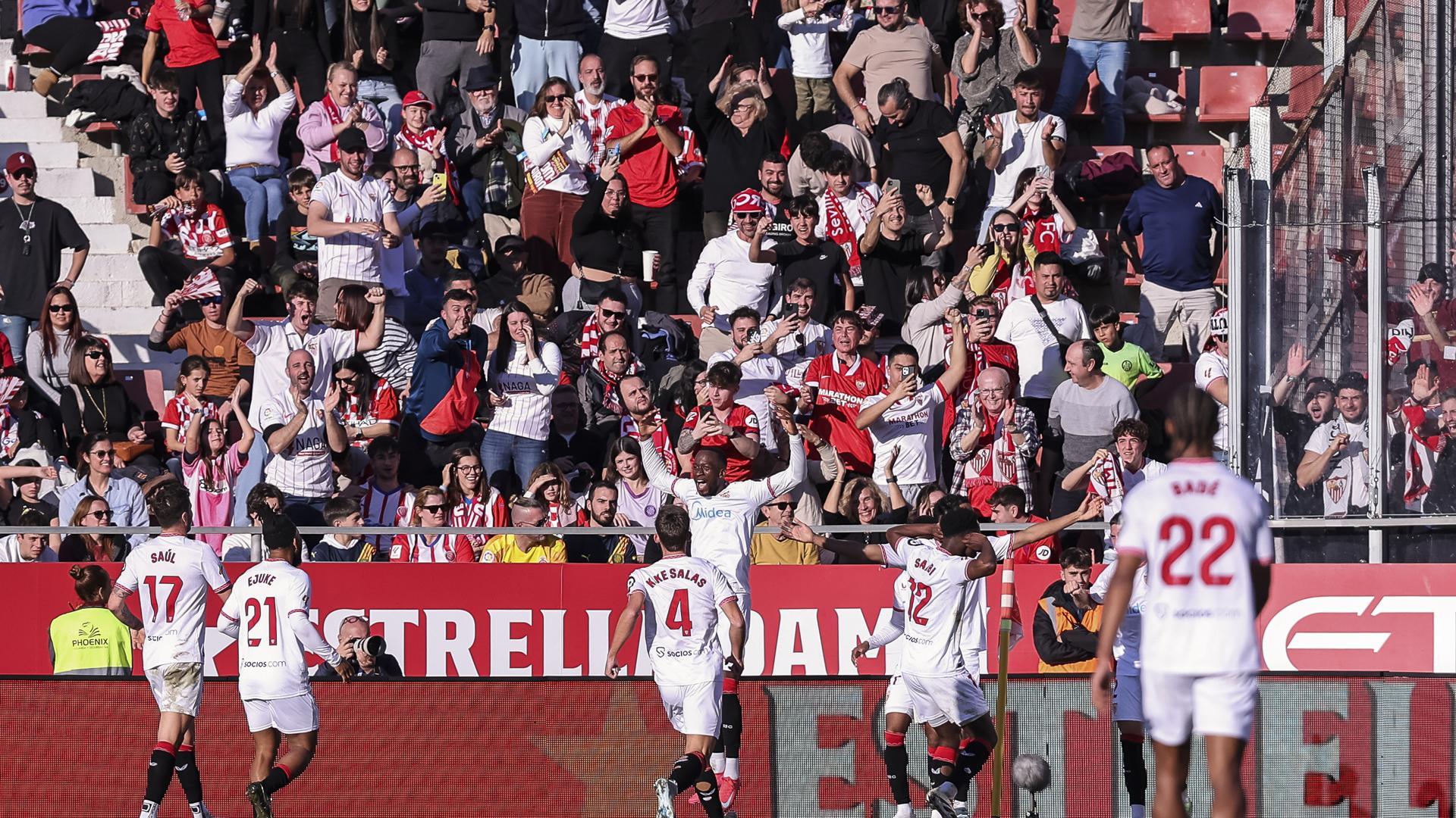 Lukebakio celebra el gol que le daba la victoria en Girona