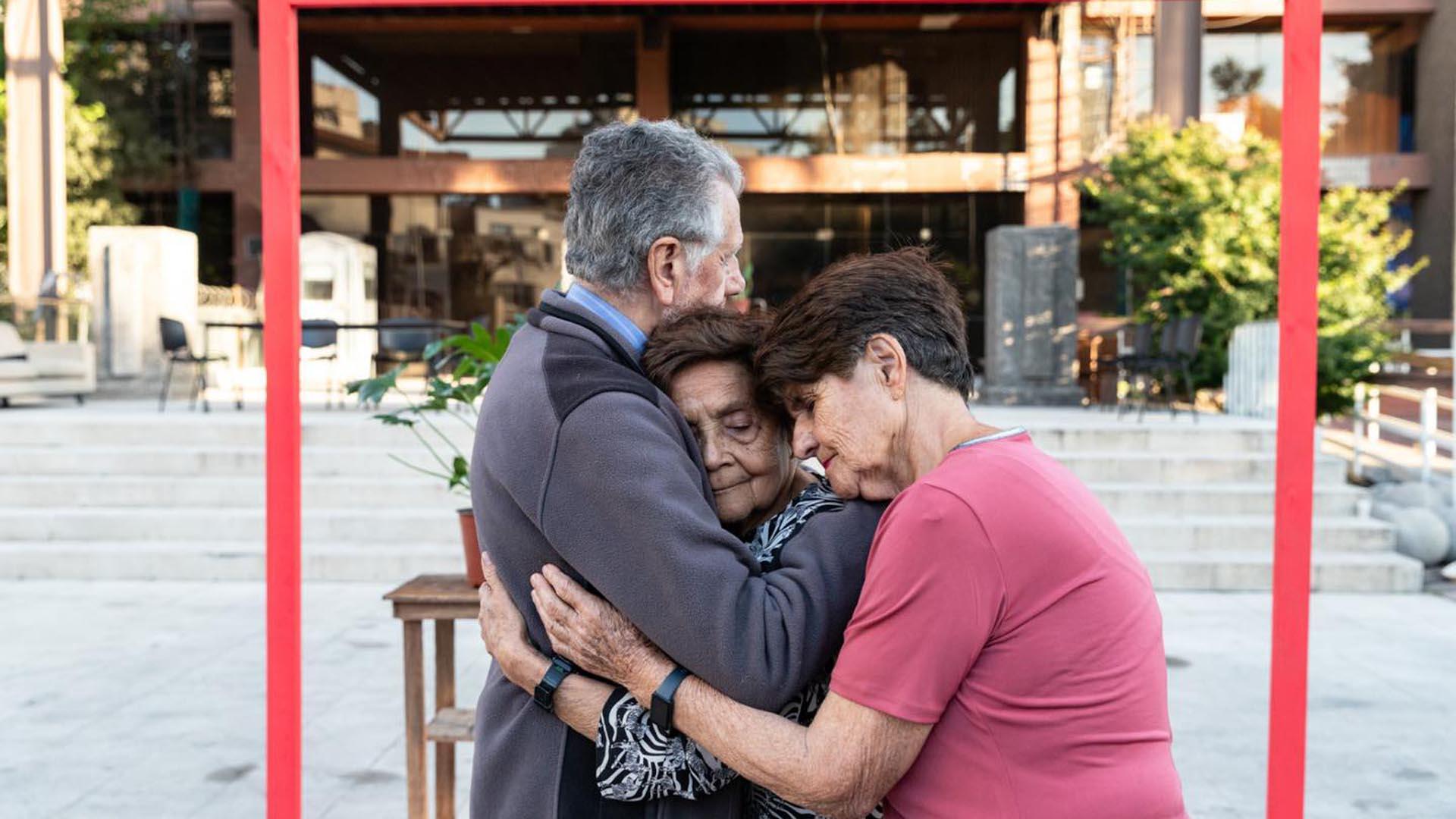 Presentación del proyecto 'La velocidad de la luz' en Chile