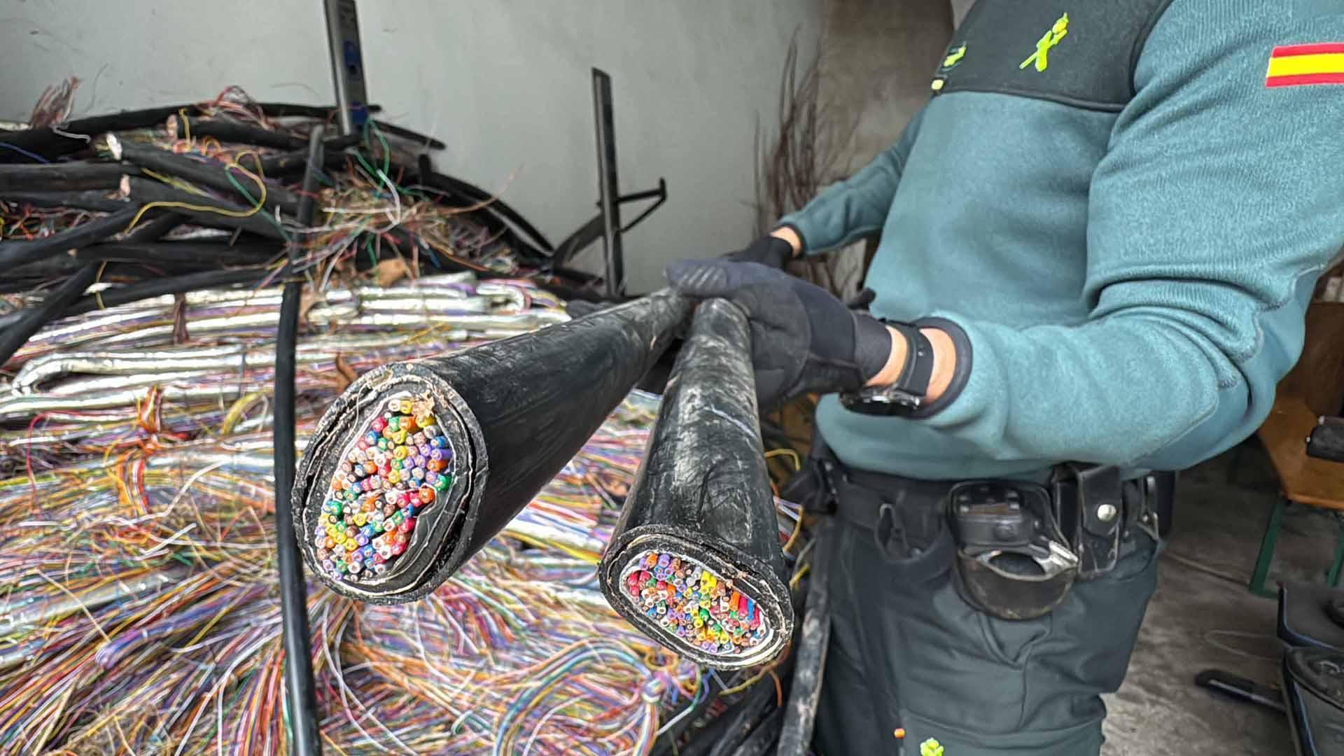 La Guardia Civil, con parte del cableado recuperado en La Rioja de un robo cometido entre Espronceda y Torres del Río