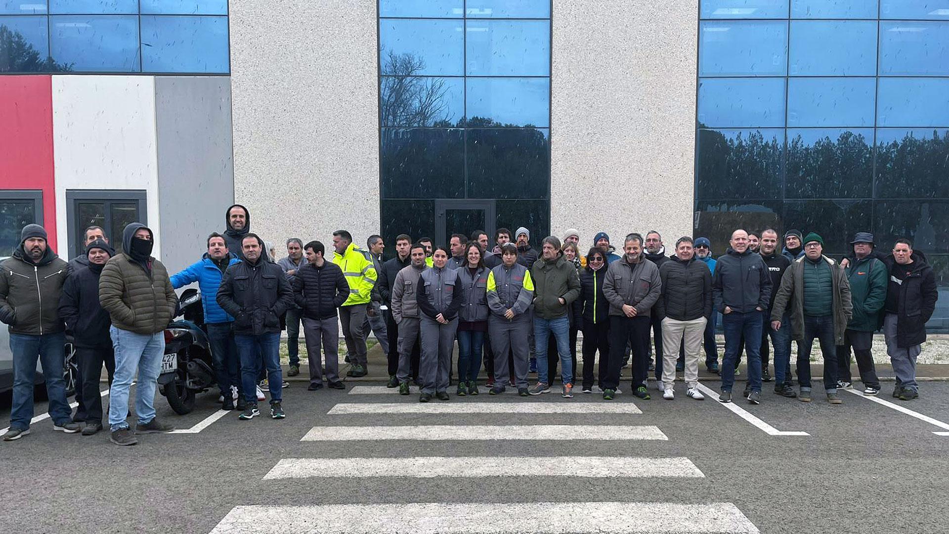 Concentración de los trabajadores de Nano Automotive de Tudela, este jueves