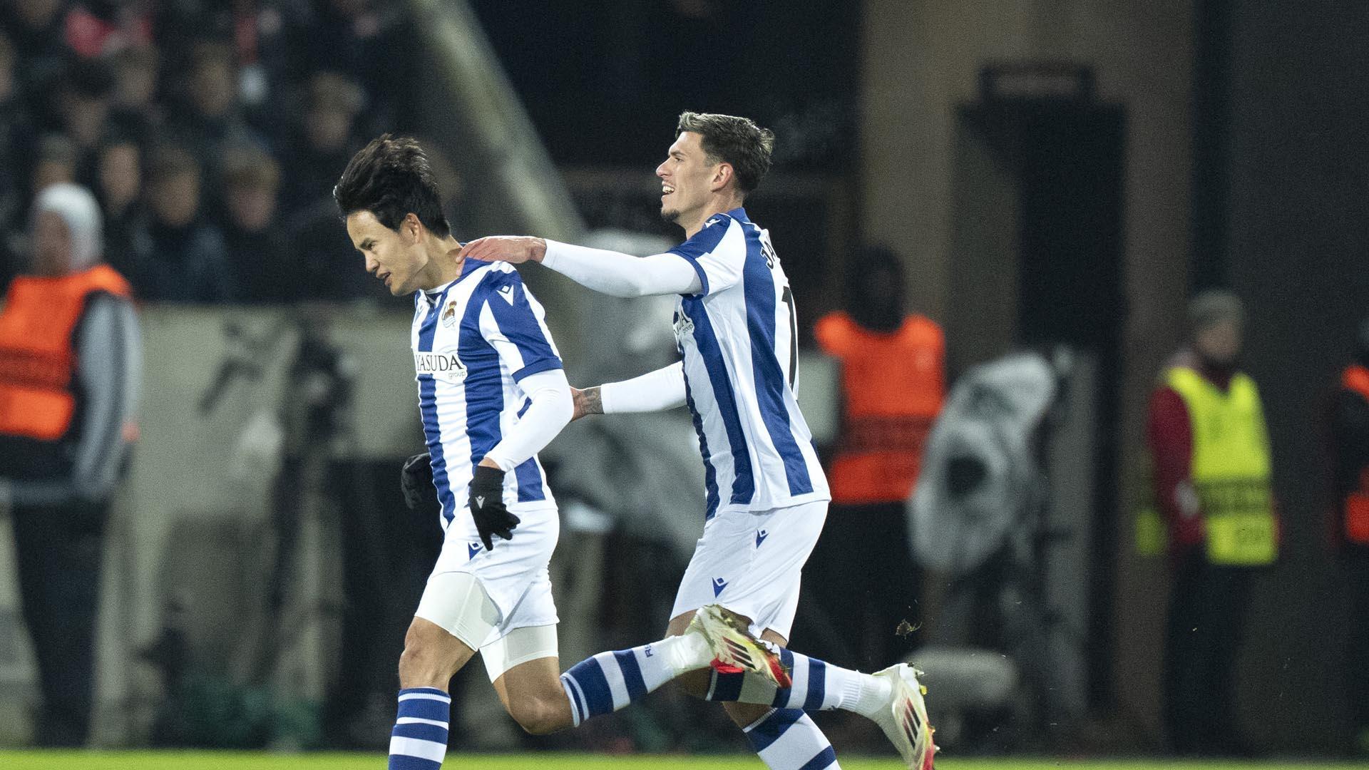 Take Kubo celebra su gol ante el Midtjylland
