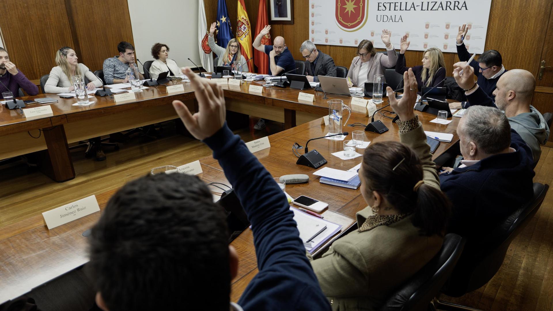 *A:MONTXO A.G.
*F: 2025-01-16
*L: ESTELLA-LIZARRA
*T: PLENO
*P: