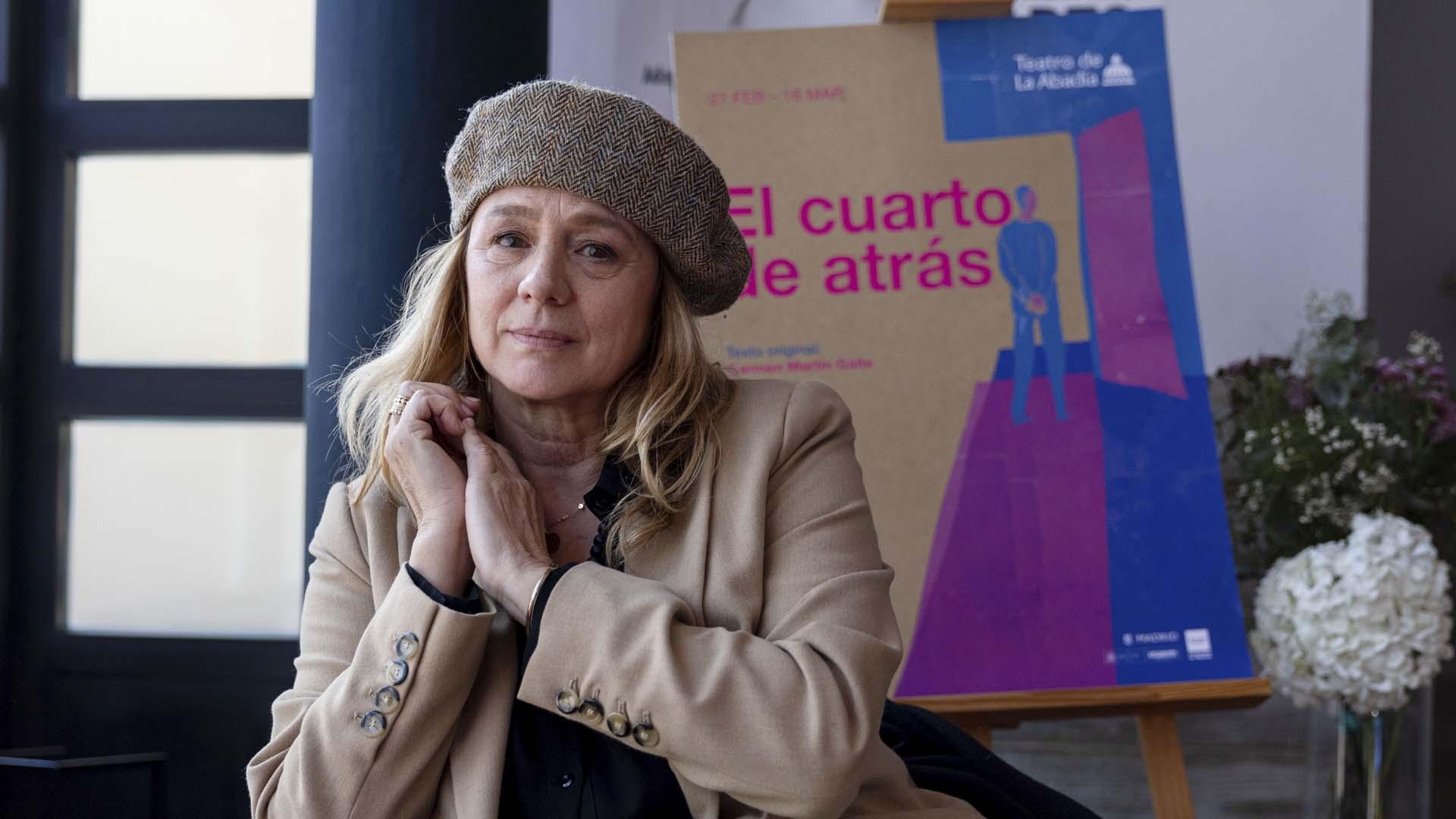 La actriz Emma Suárez posa durante la presentación de 'El cuarto de atrás'