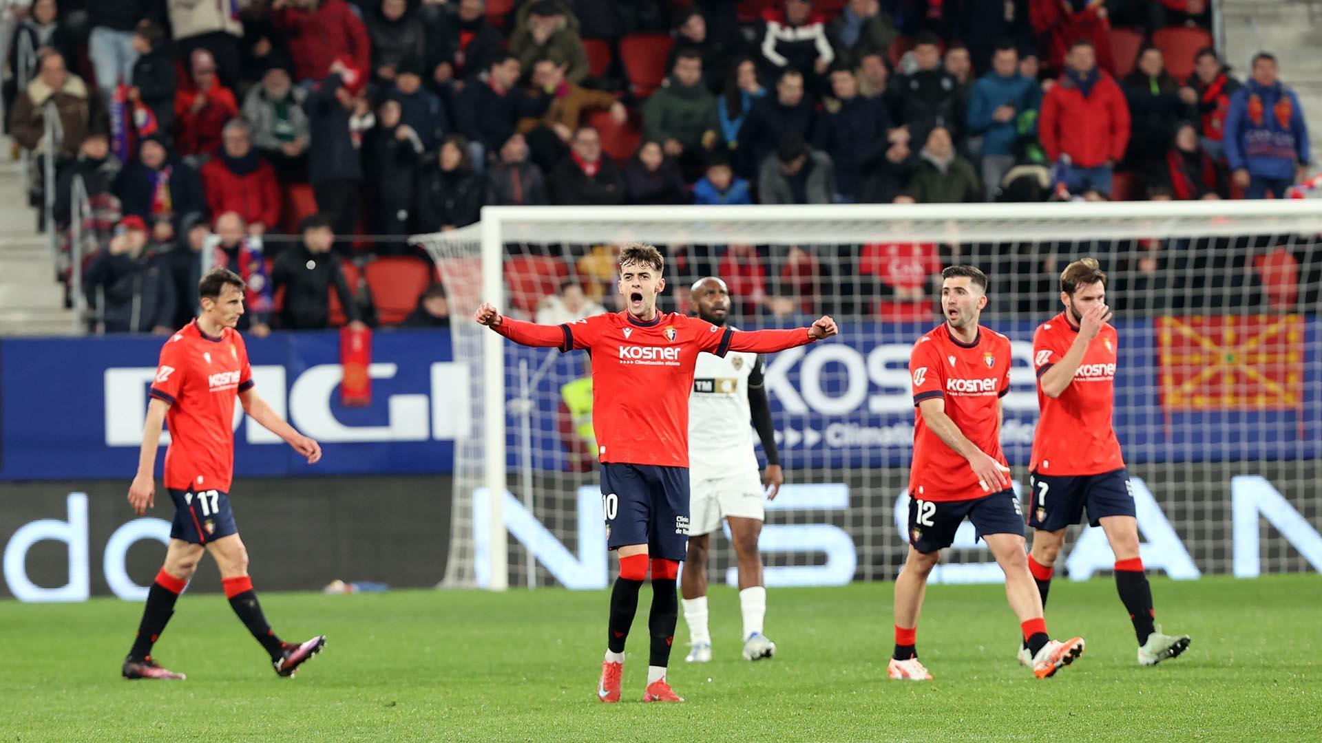Fotos del Osasuna 3-3 Valencia de la jornada 26./