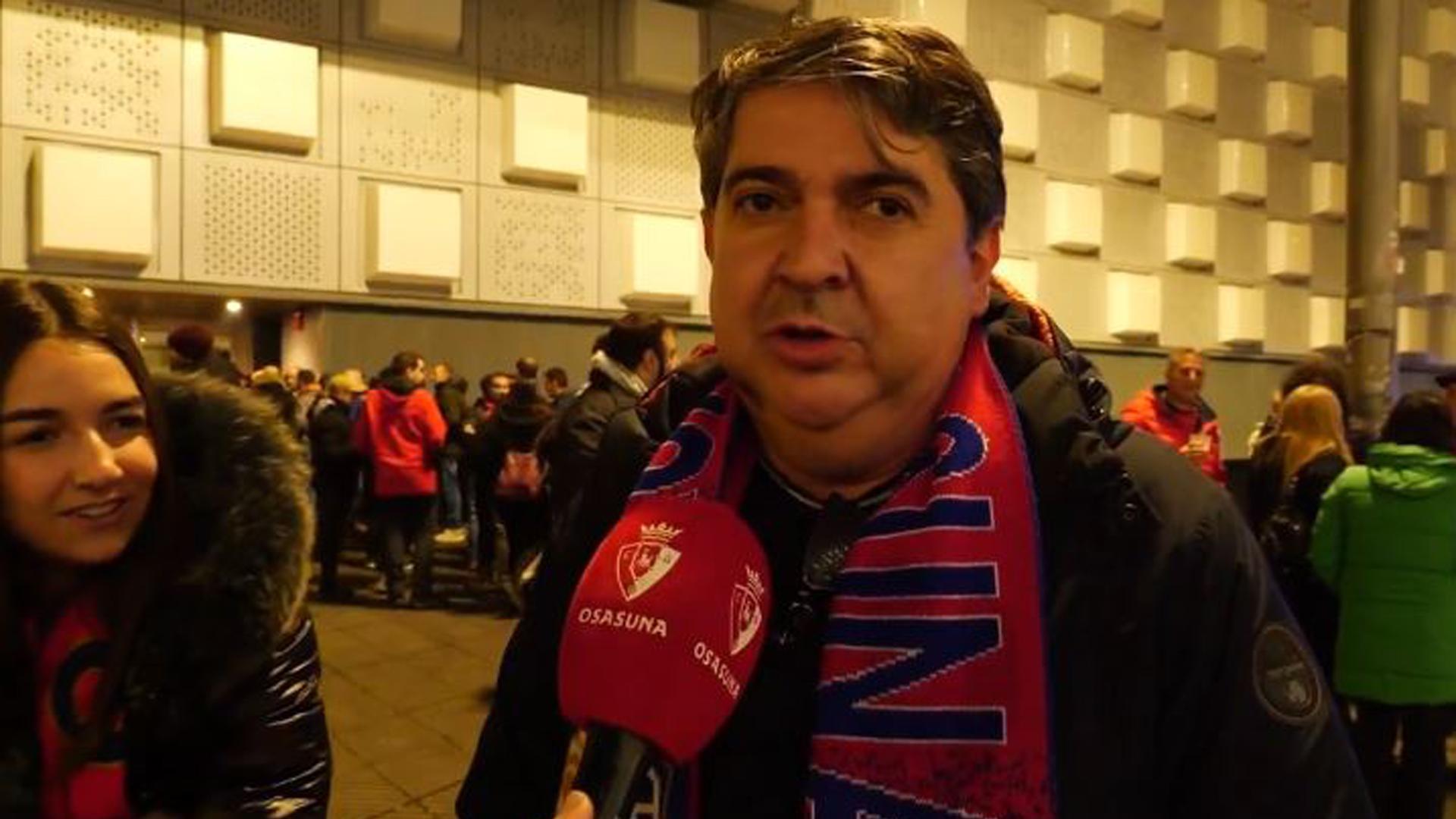 Aficionados rojillos describen a Ante Budimir