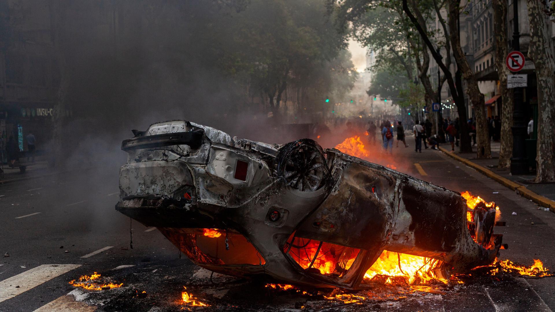 Protestas en Buenos Airesdurante la manifestación del miércoles en los alrededores del Congreso en apoyo a los jubilados