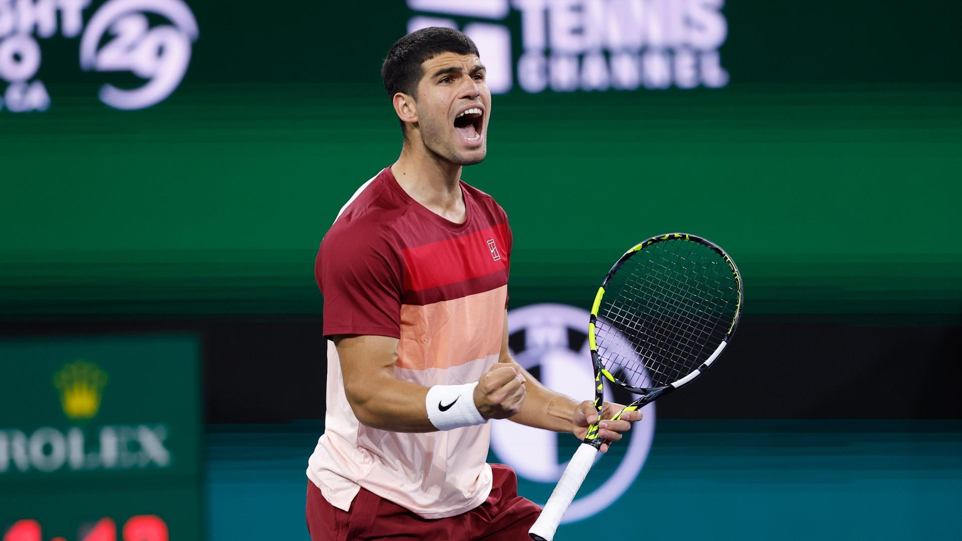 Carlos Alcaraz en el duelo frente a Francisco Cerúndolo en Indian Wells
