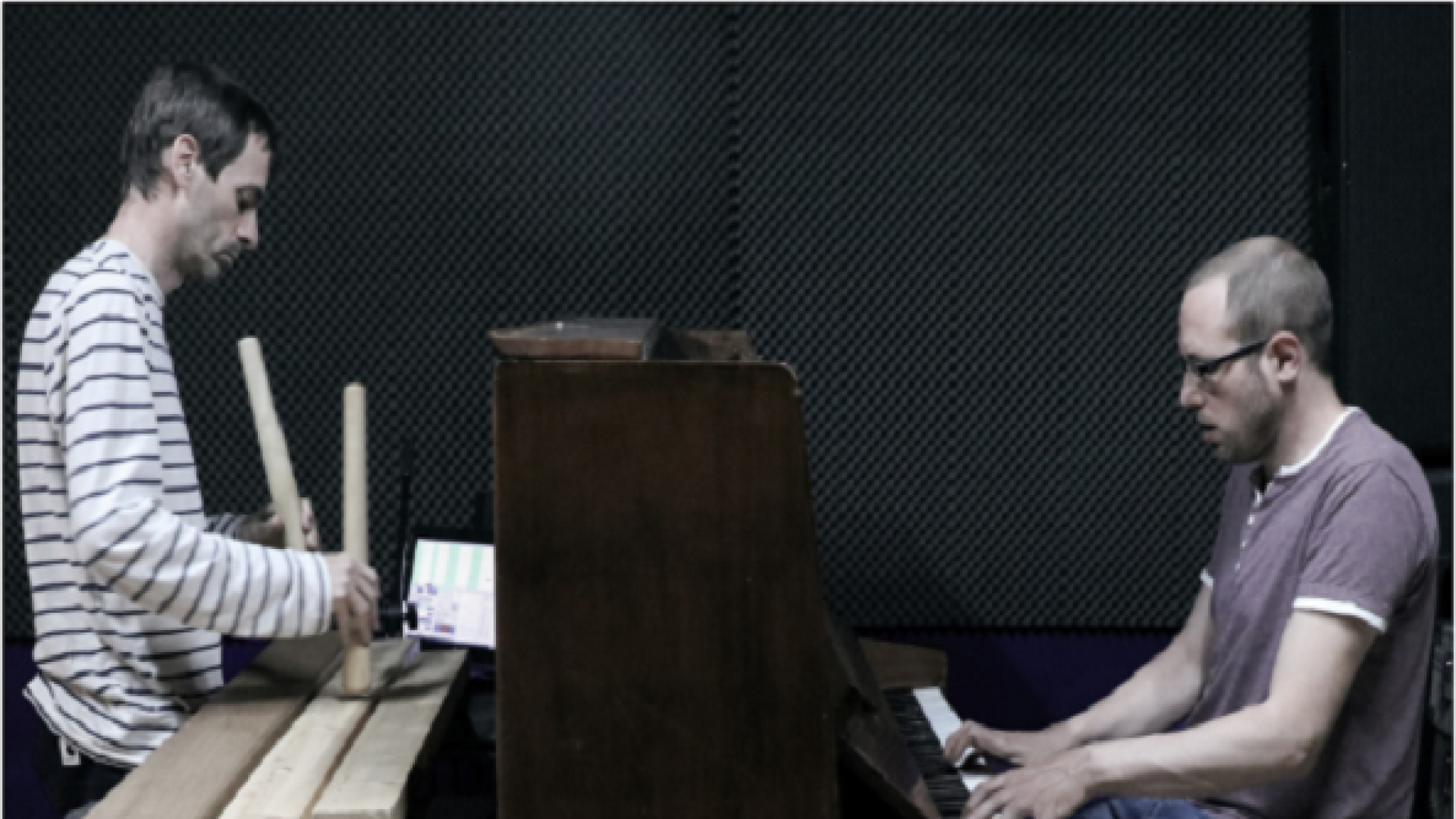 oMOrruMUBaMAt, concierto de txalaparta y softwares digitales, piano y canto a capela, hoy en Civican.