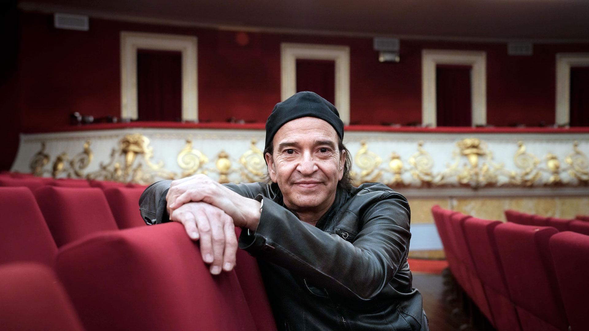 El madrileño Álvaro Urquijo aterriza junto a su banda, Los Secretos, en el Teatre Tívoli de Barcelona con el musical 'A tu lado'