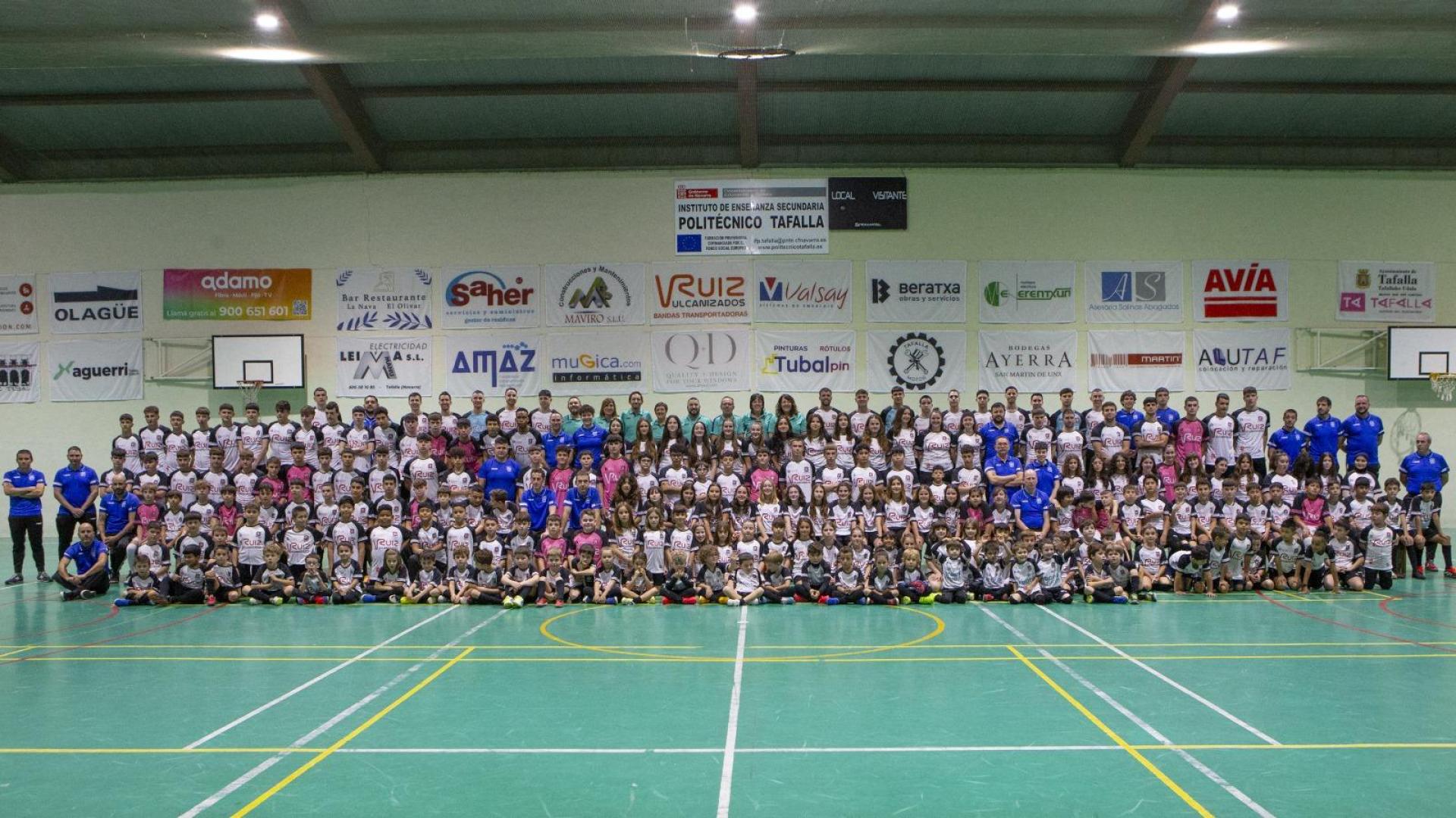 Foto de familia del TAFA FS en el inicio de la presente temporada