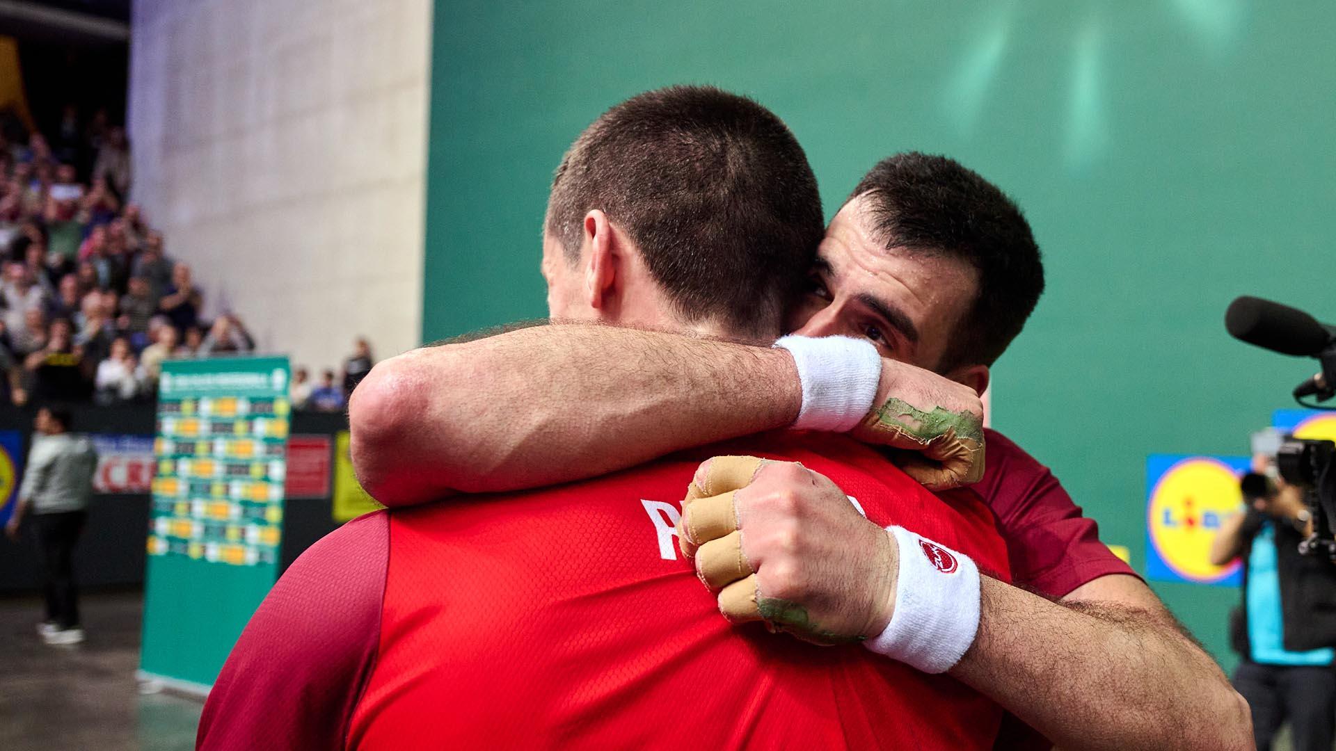 Fotos de la final del Campeonato de Parejas: Ezkurdia-Rezusta 22-20 Artola-Mariezkurrena./