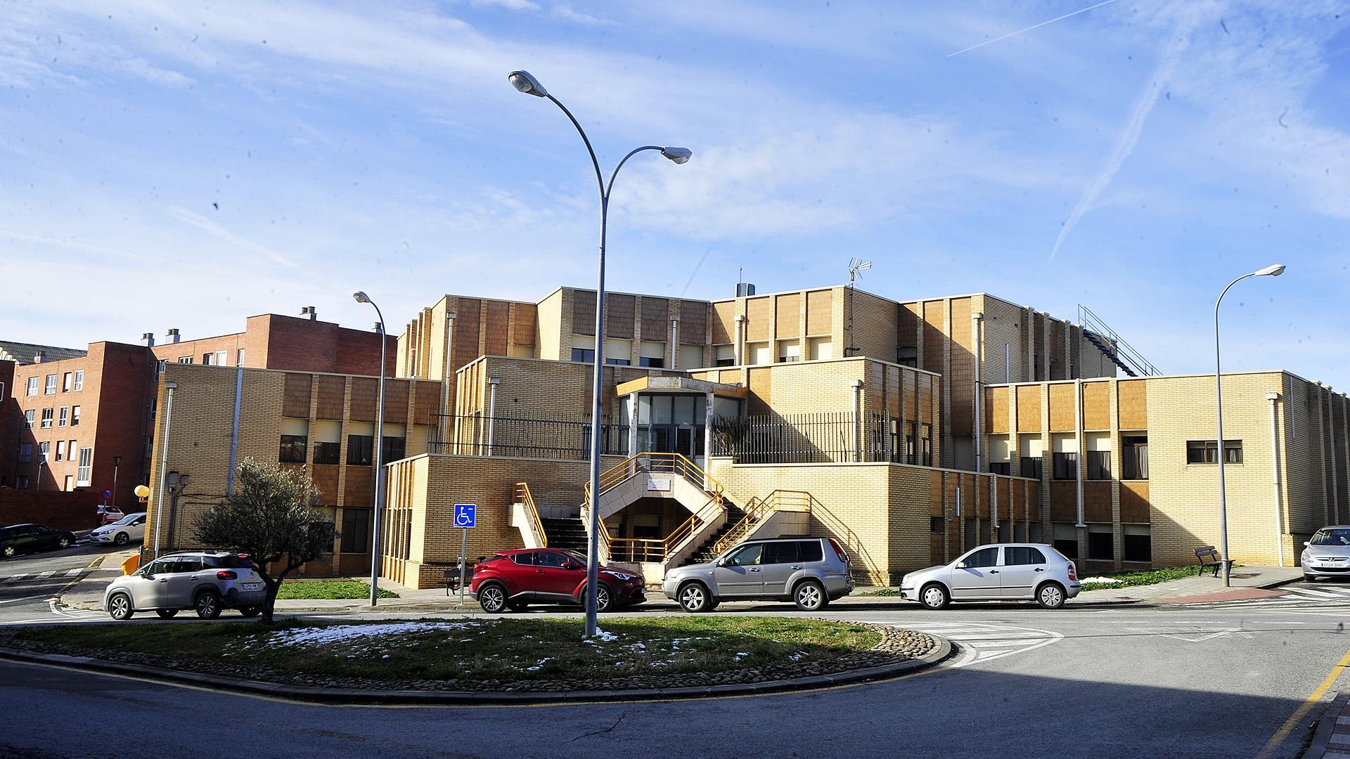 Se han habilitado unas cuarenta plazas en el entorno del centro de salud de Tafalla /