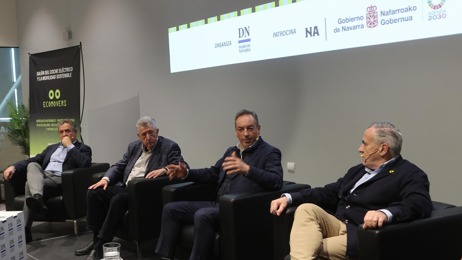 De izquierda a derecha, Carlos Sagüés, José Torregrosa, José Antonio Hidalgo y Pachi Esparza