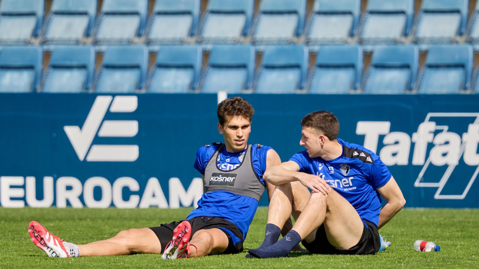 Lucas Torró, junto a Abel Bretones en la sesión de recuperación de este miércoles