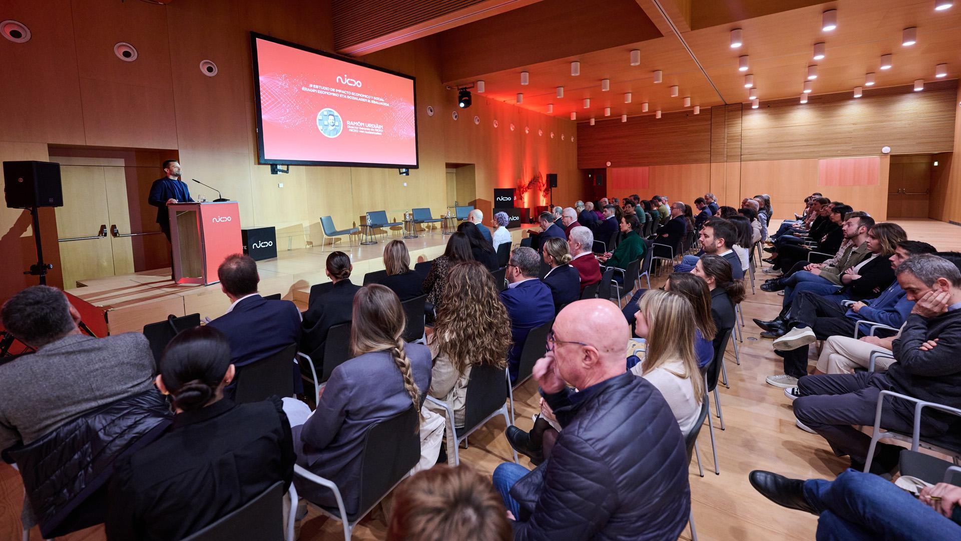 Ramón Urdiáin, este martes, en la presentación del estudio de impacto y económico de NICDO en el Baluarte
