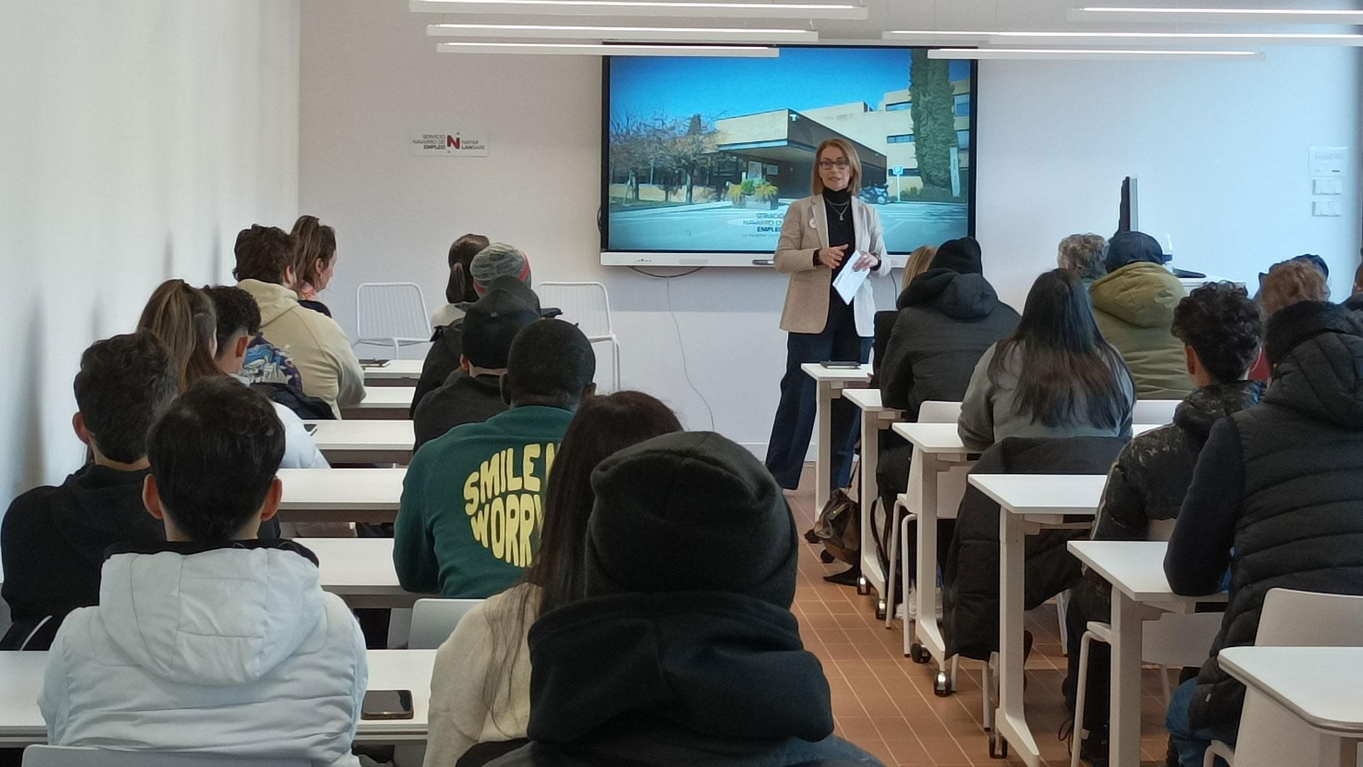Un curso de formación para desempleados del SNE
