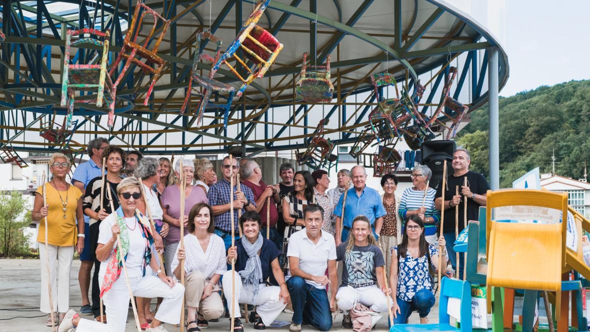 Las personas homenajeadas en el acto de apertura del programa especial.
