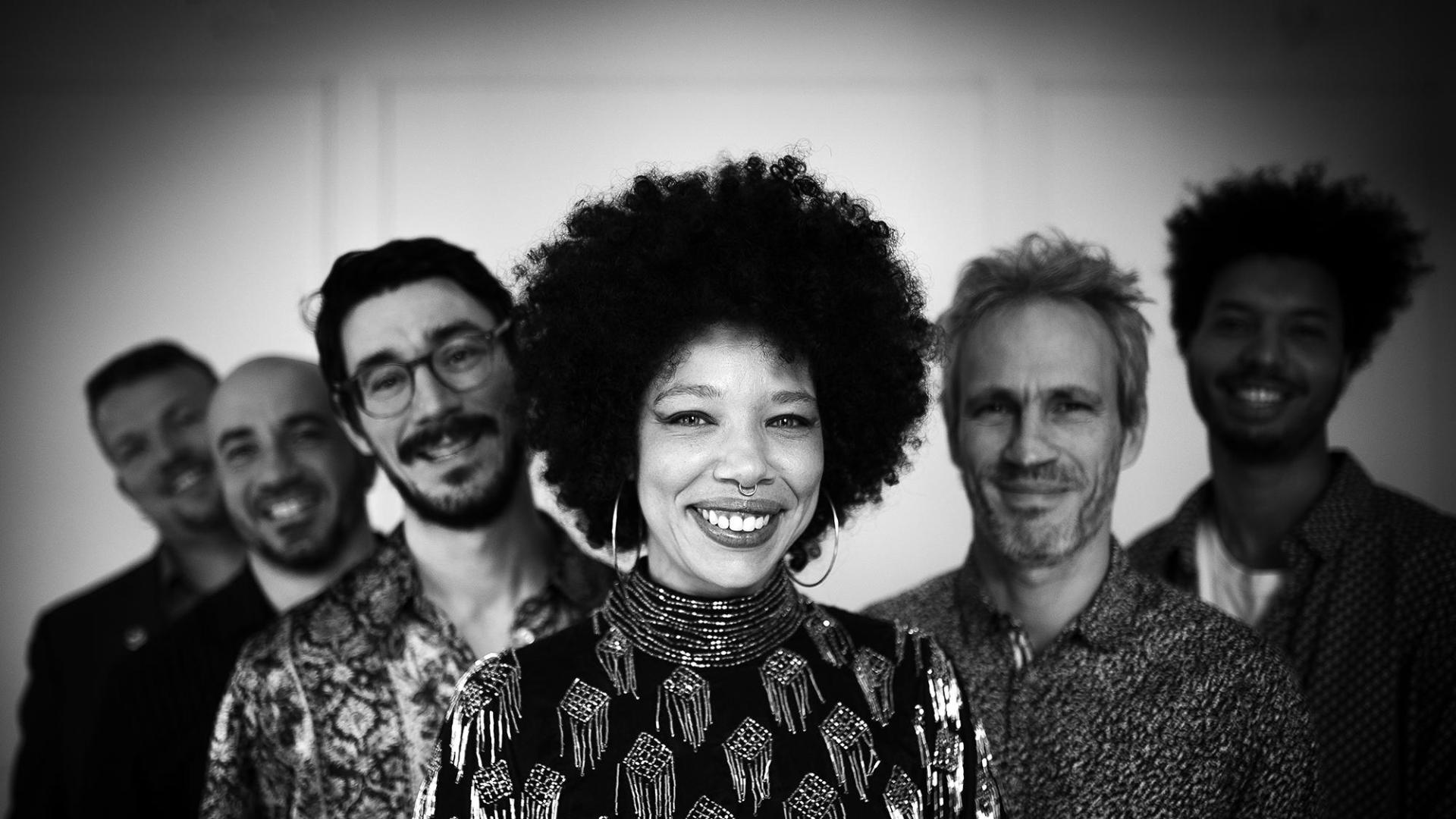 La cantante de origen estadounidense Ciara Thompson lidera la banda francesa The Buttshakers, el 6 de septiembre en Zentral