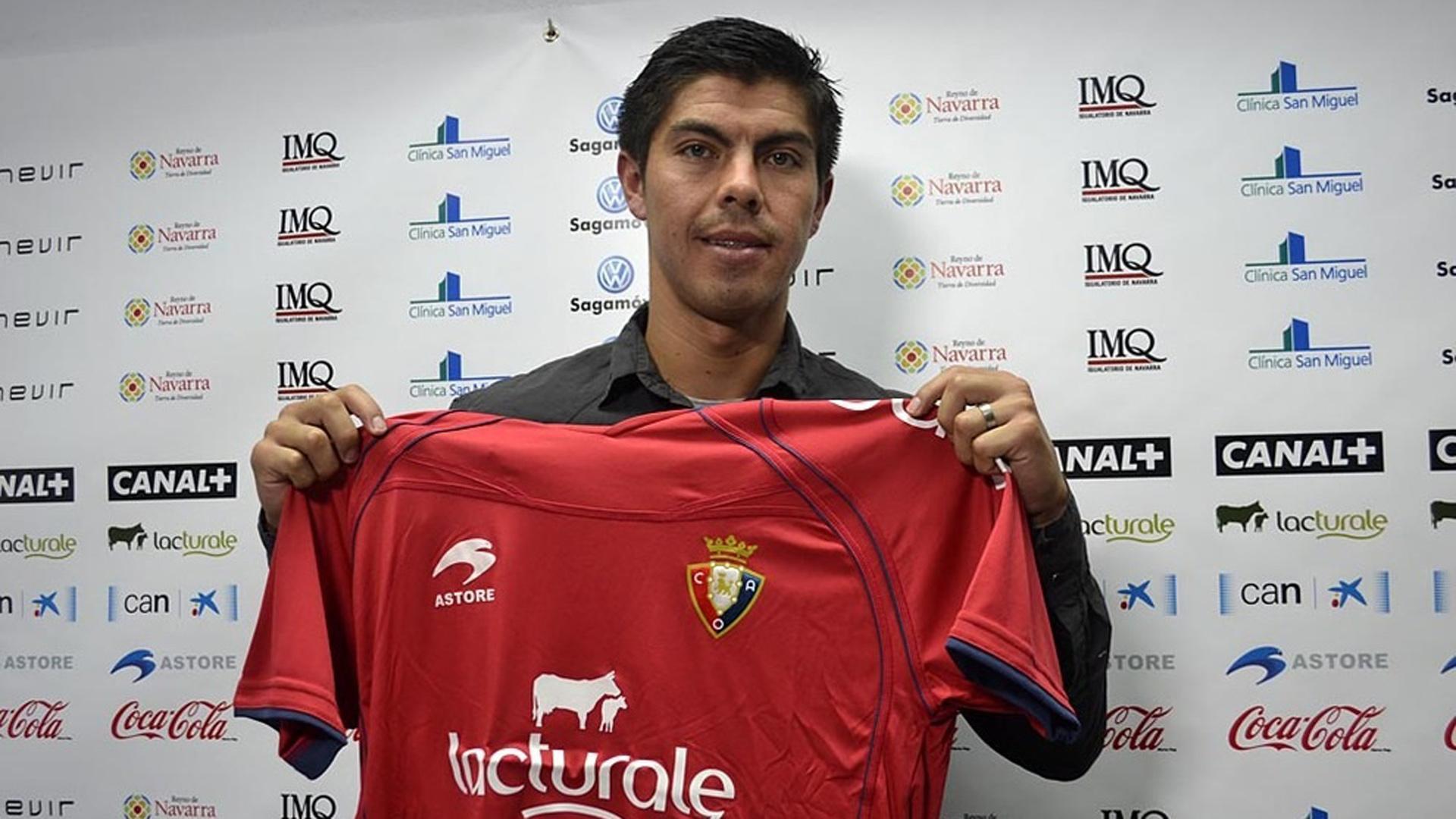 Francisco 'Gato' Silva, en su presentación como jugador de Osasuna