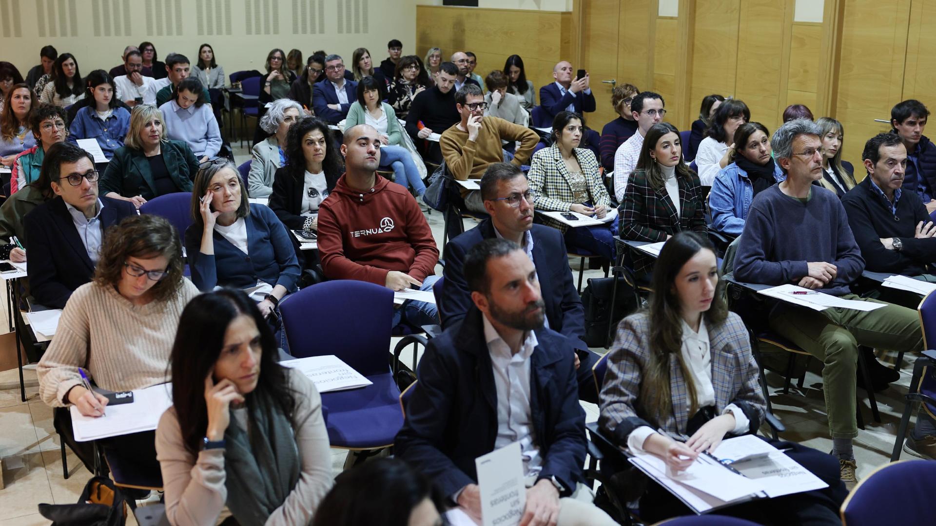 La jornada sobre los aranceles ha atraído la atención de gran número de interesados