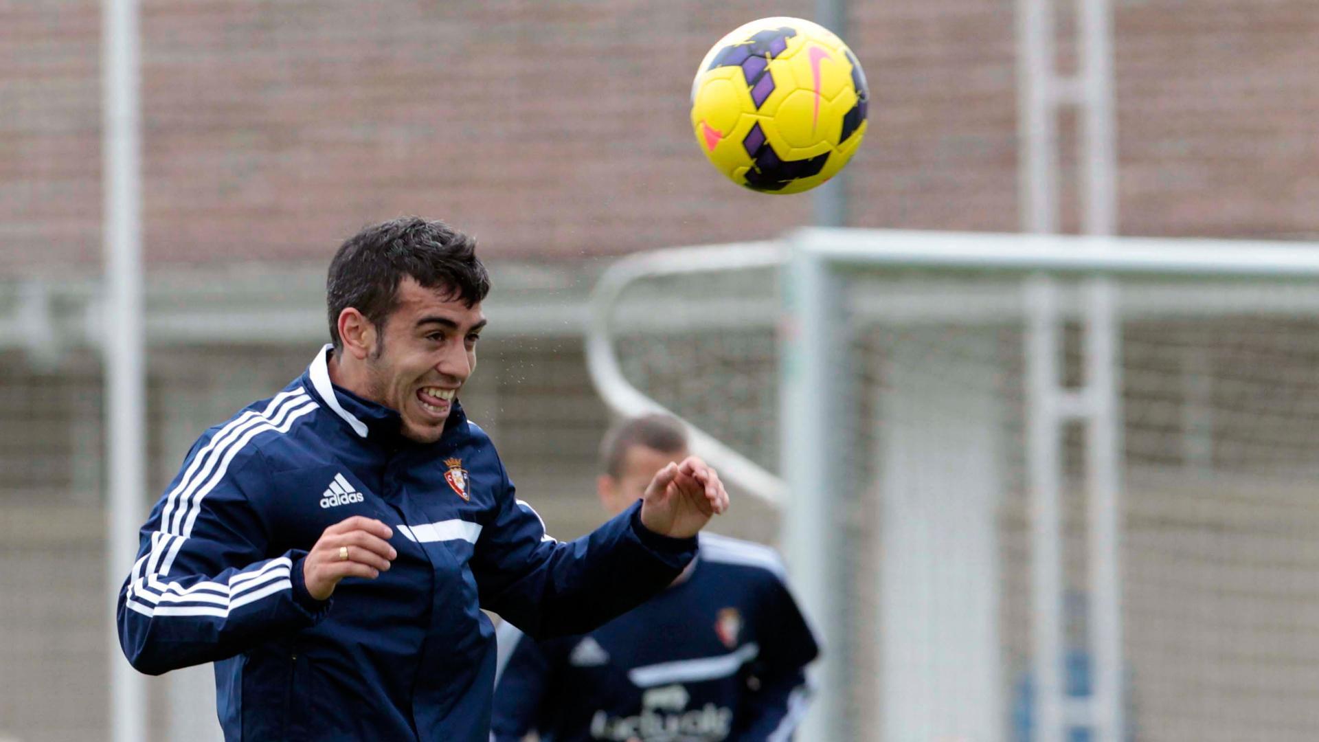 Ariel Núñez durante un entrenamiento en Tajonar