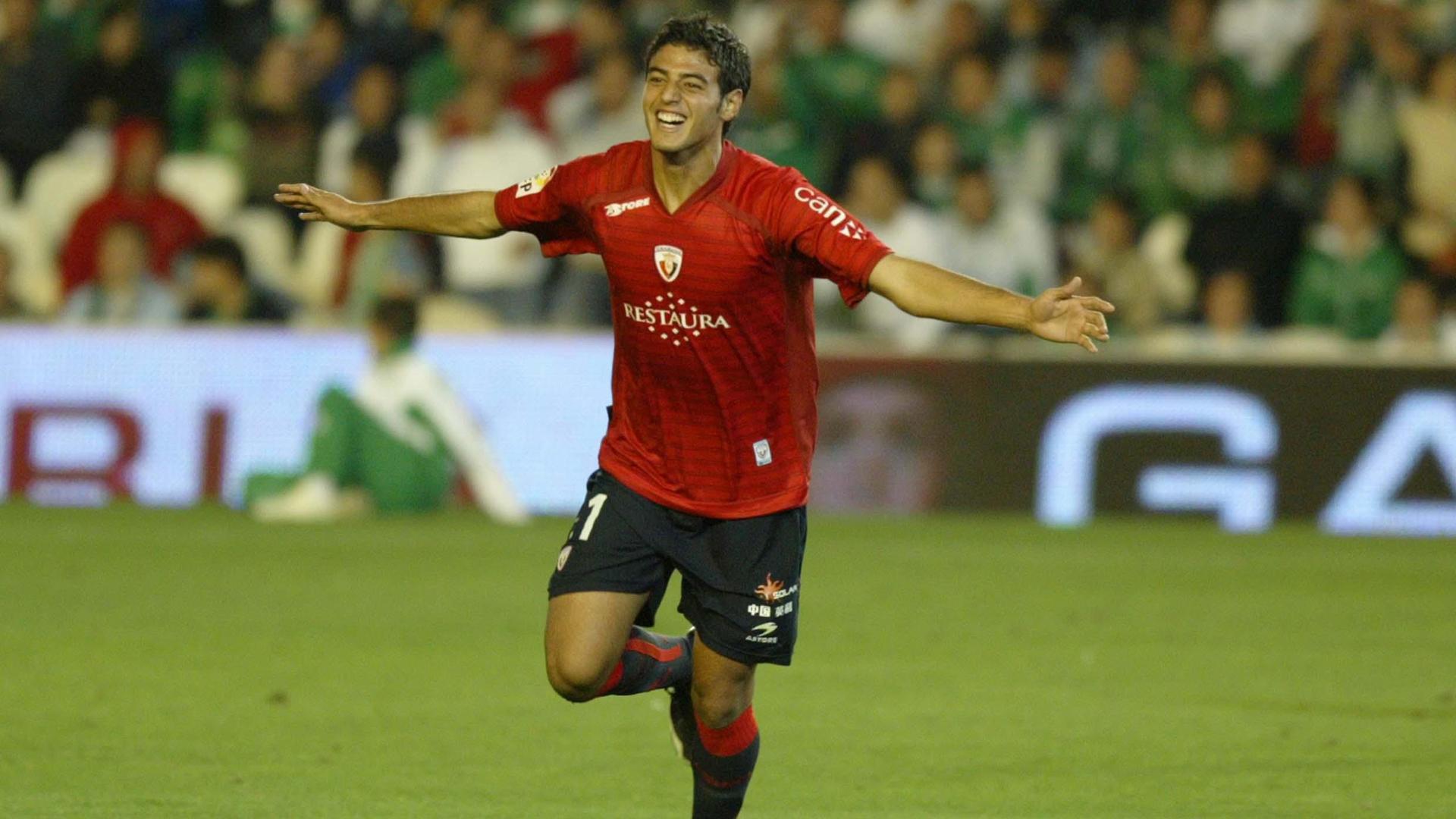 Carlos Vela celebra su tanto frente al Real Betis