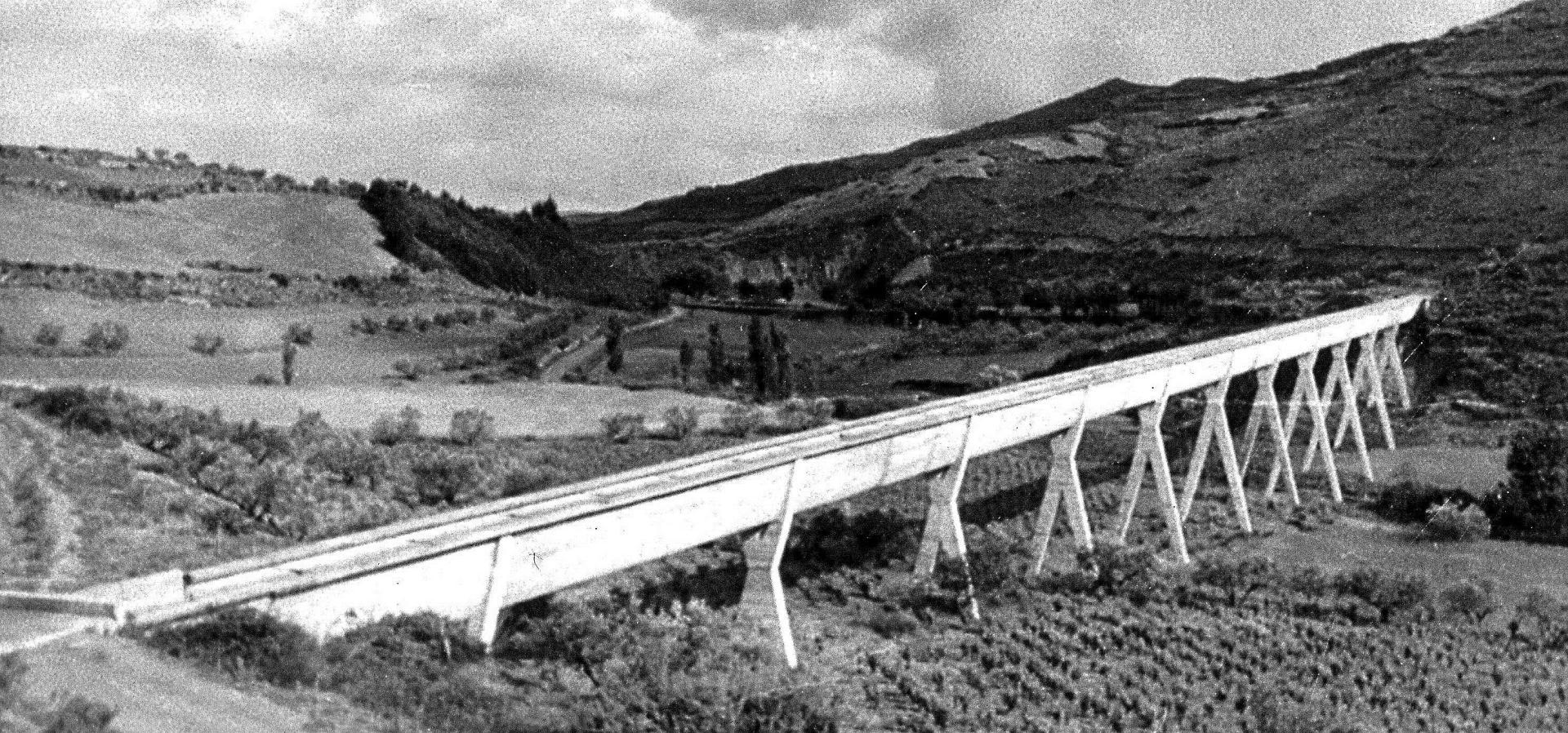 El acueducto de Alloz, en los años 40