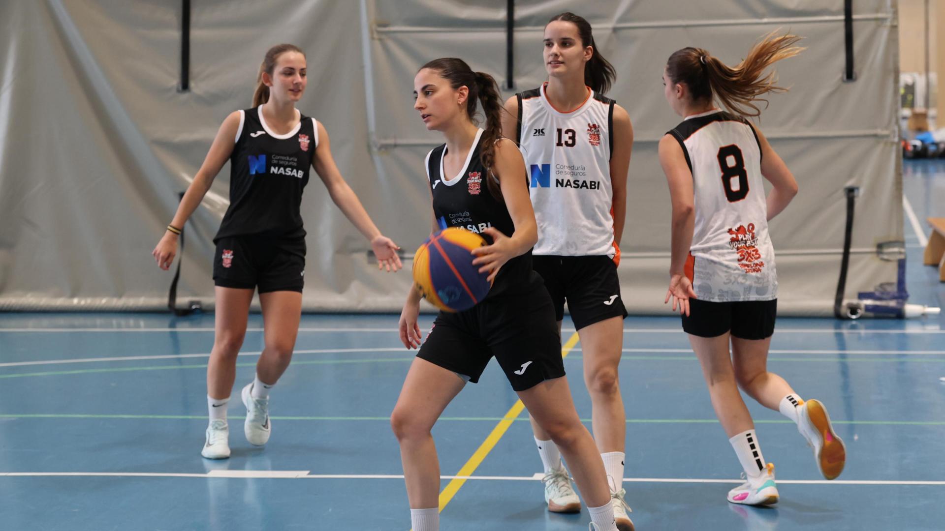 Las jugadoras del Nasabi Play Your Best 3x3, en el último día de entrenamiento antes de acudir a Valencia