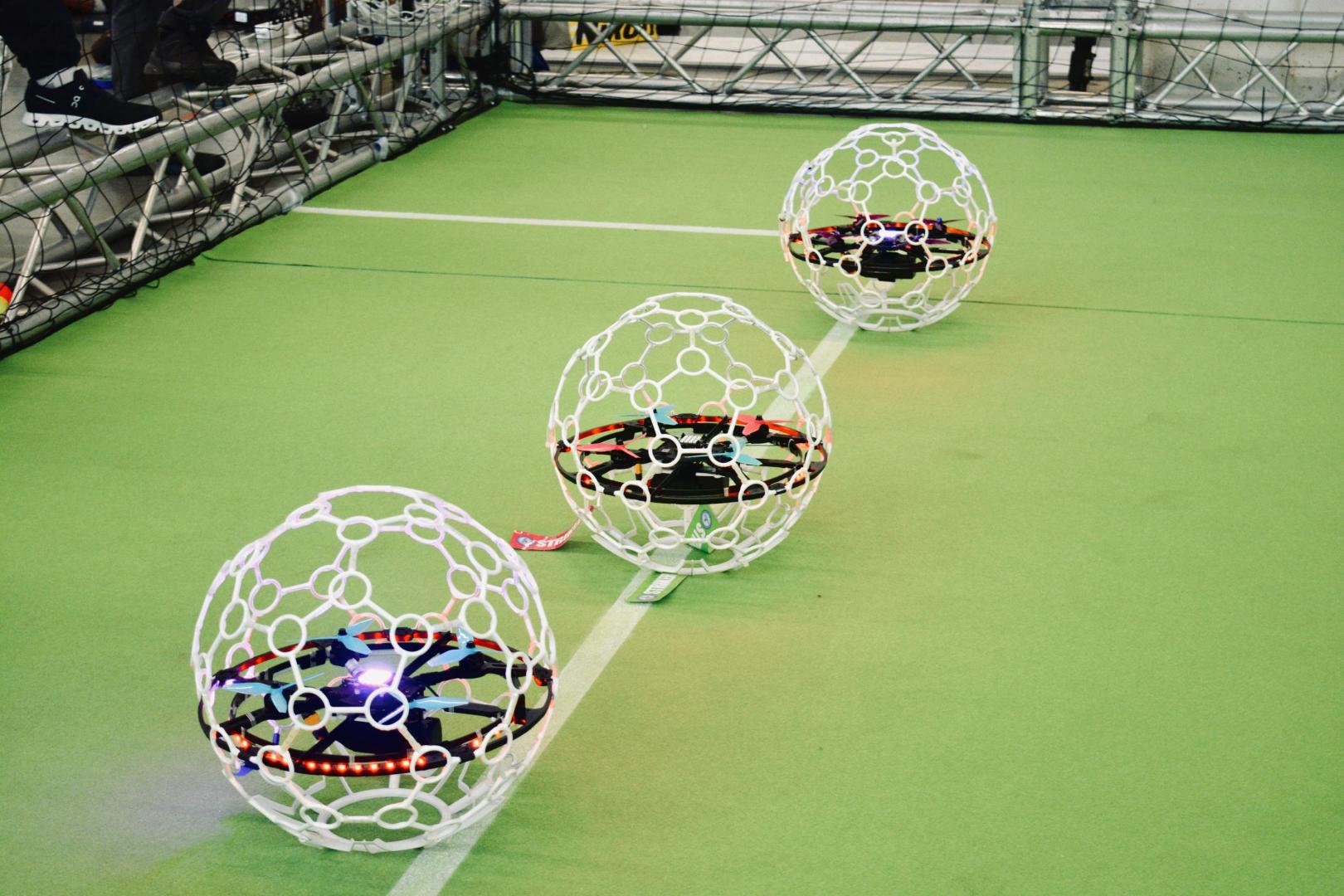 Drones empleados en el drone soccer