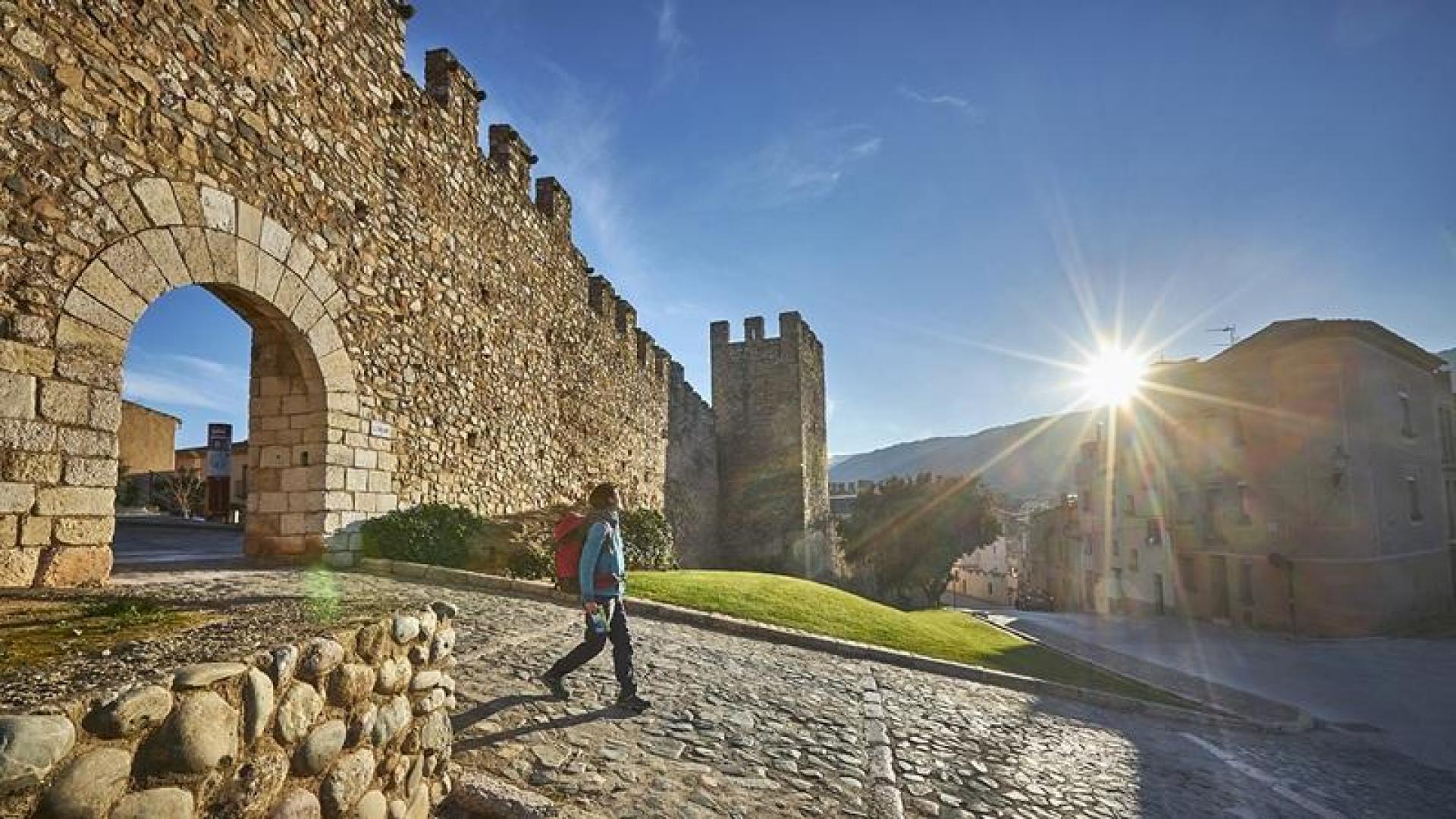 La ruta del Cister recorre el GR175 y conecta los monasterios de Santes Creus, Poblet y Vallbona de les Monges