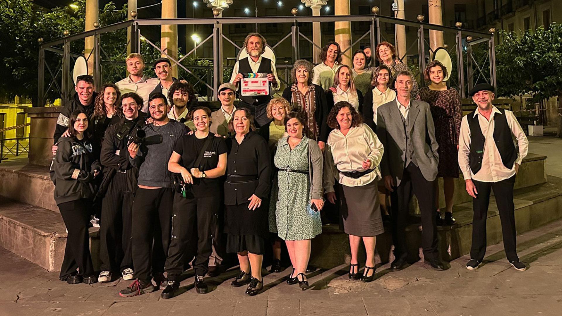 El equipo de 'Miradas cruzadas', cortometraje finalista Navarra, Tierra de Cine 2024 rodado en Tafalla y dirigido por Grabriel Mansilla