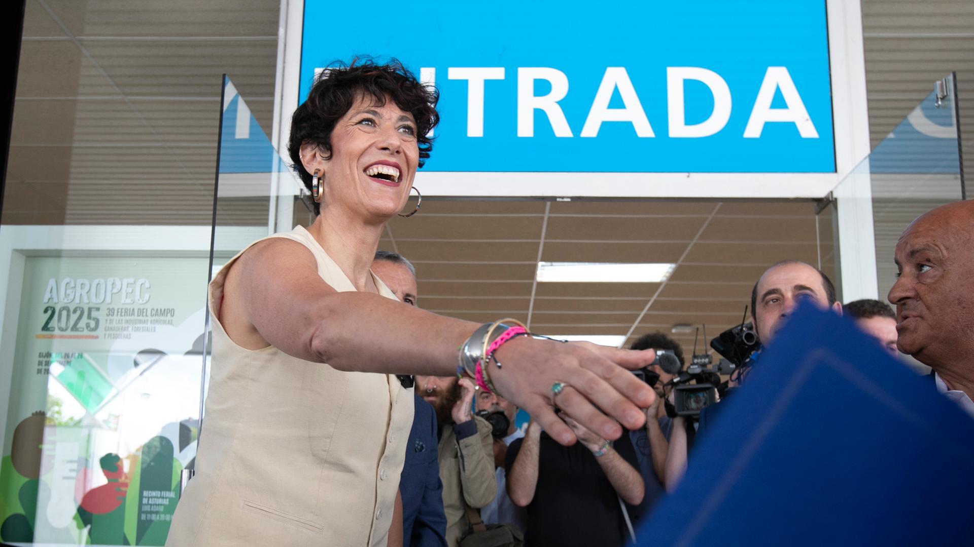 La ministra de Inclusión, Seguridad Social y Migraciones, Elma Saiz
