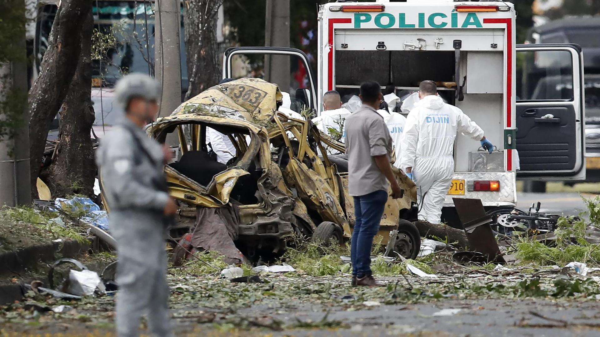 5 muertos y 36 heridos en el atentado contra la base aérea de Cali