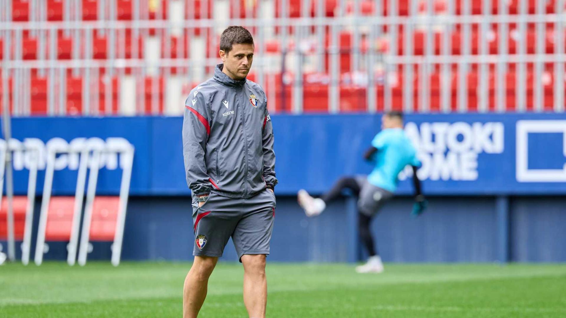Alessio Lisci, entrenador de Osasuna, en la sesión de El Sadar