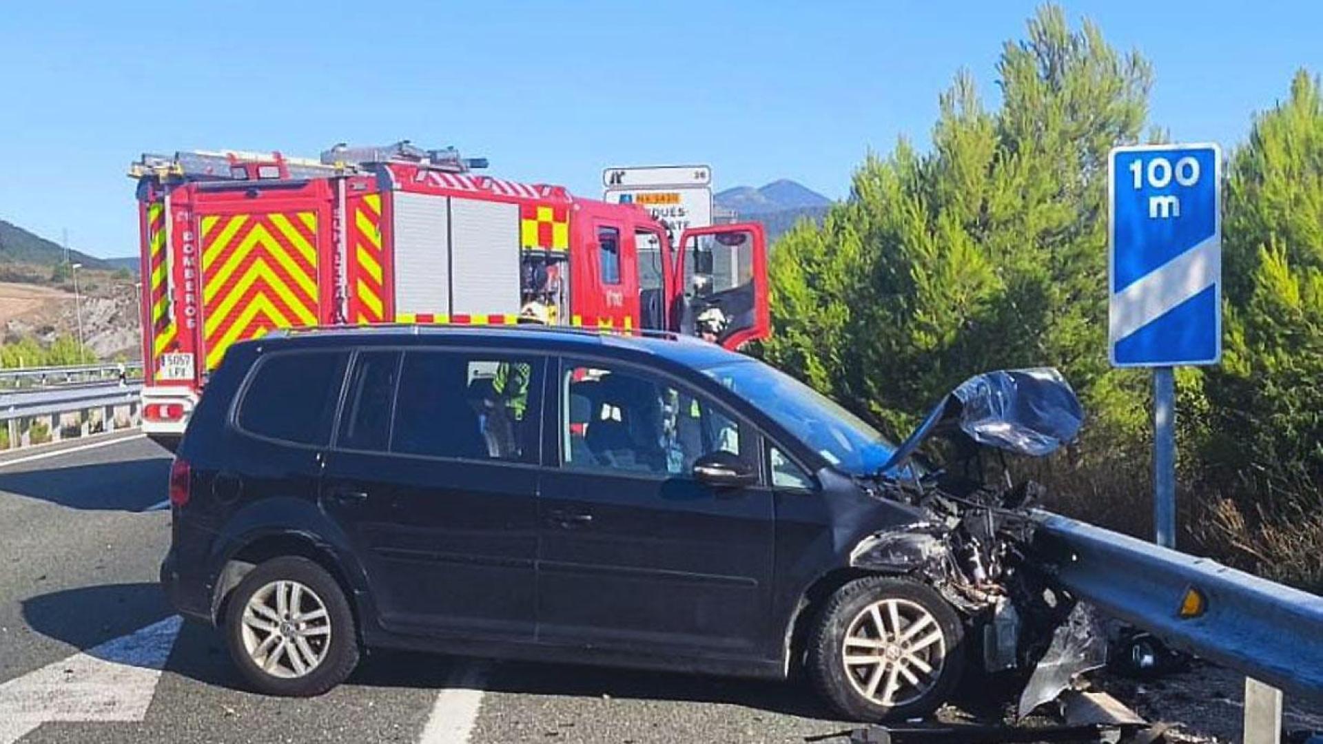Estado del vehículo accidentado este martes