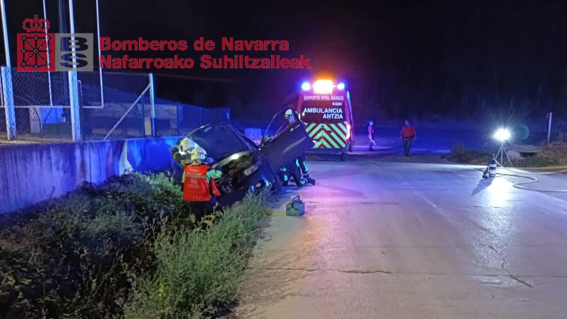 Herido un hombre de 61 años en una salida de vía en Murieta