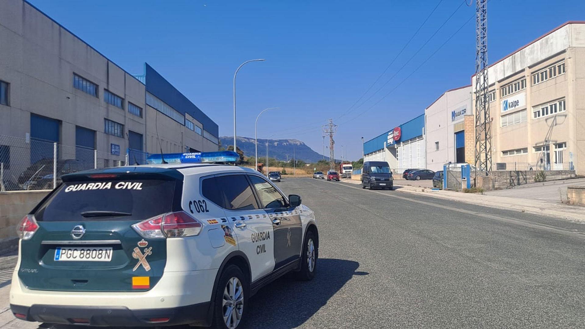 La actuación de la Guardia Civil se llevó a cabo en una nave de Olazagutía