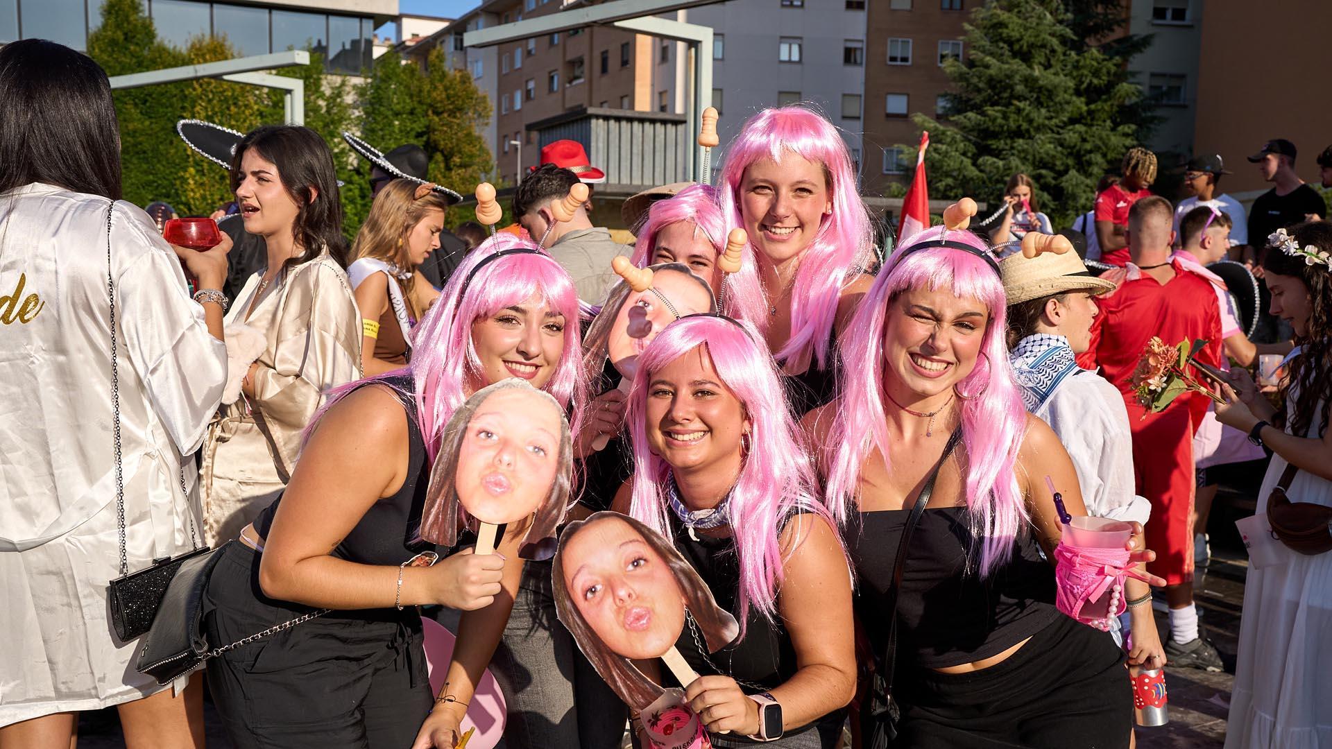 Fotos del cohete de inicio de las fiestas 2025 en Ansoáin /