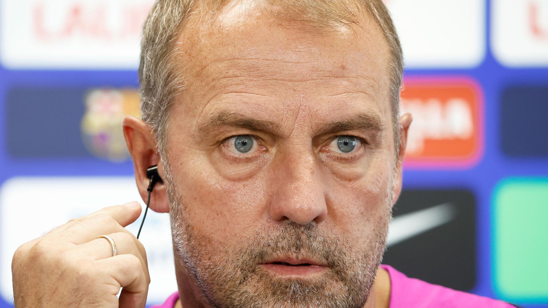 El entrenador del FC Barcelona, Hansi Flick, en la rueda de prensa de este sábado