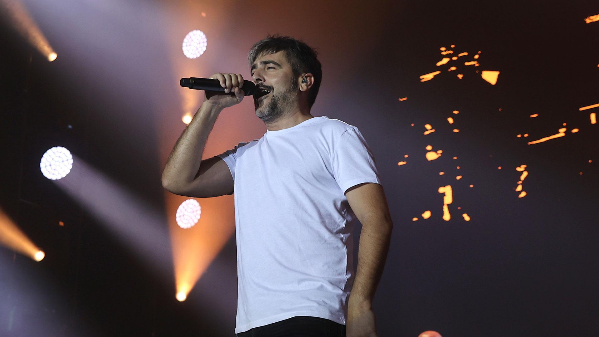 David Muñoz, cantante de Estopa, en un concierto en el Navarra Arena
