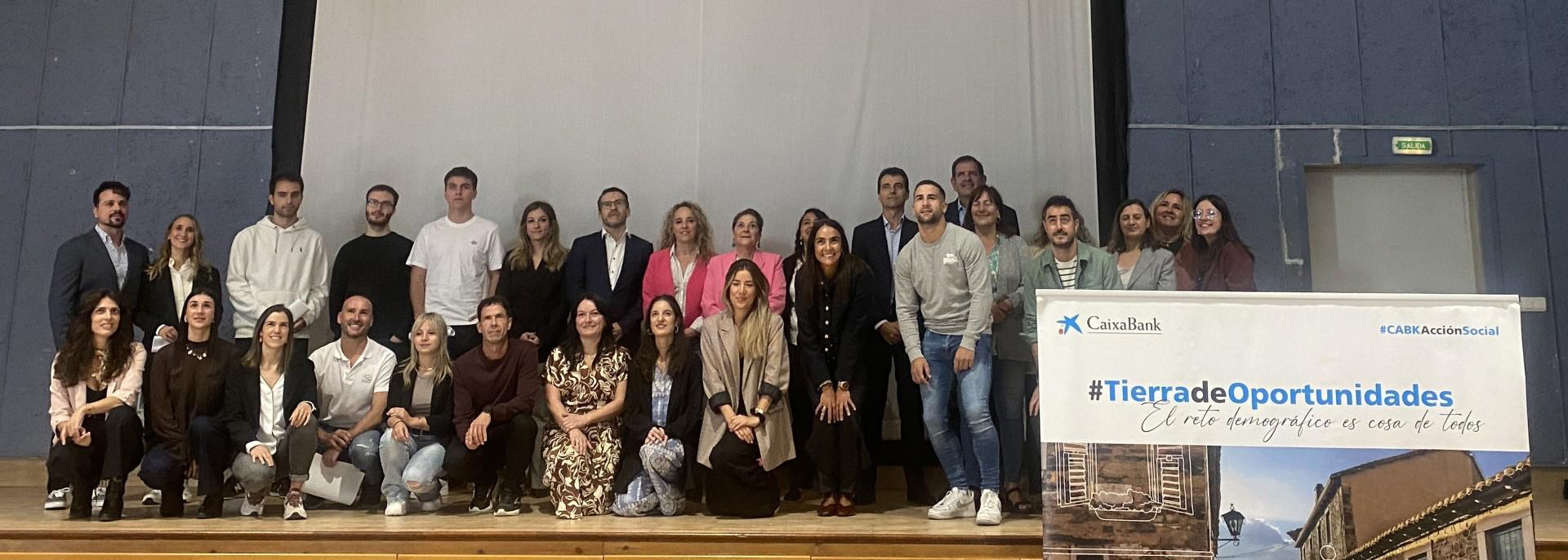 CaixaBank y los cuatro Grupos de Acción Local de Navarra premian 16 proyectos emprendedores con “Tierra de Oportunidades”