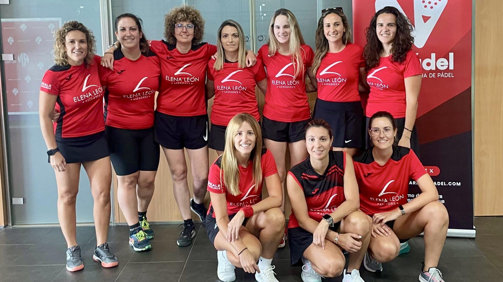 Equipo femenino del San Adrián, campeón de Navarra de 3ª categoría