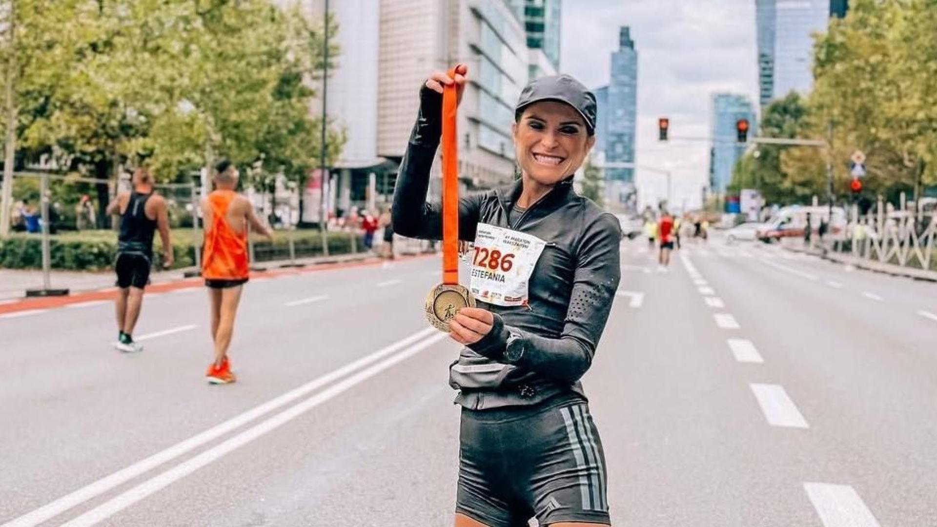 Verdeliss, Estefanía Unzu Ripoll, en Varsovia este domingo 28 de septiembre tras completar su maratón 50ª