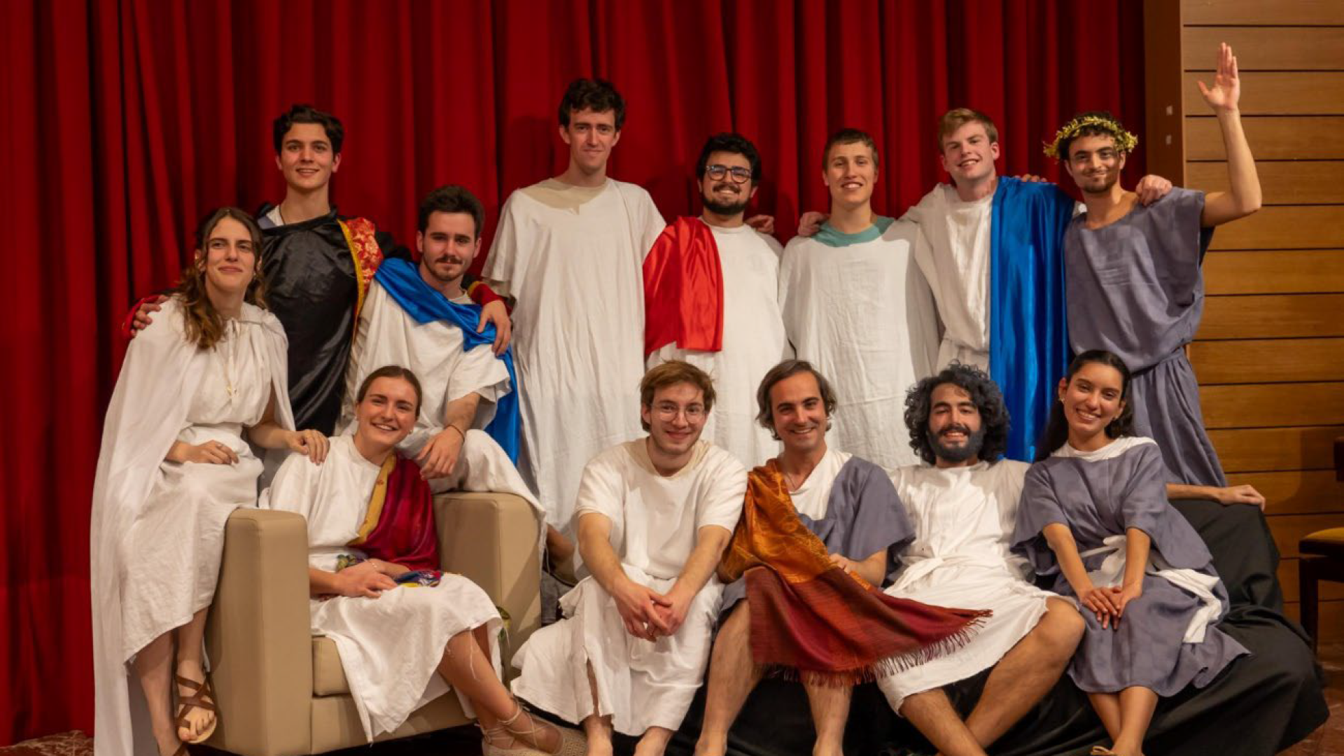 ‘La muerte de Sócrates’, teatro universitario hoy en Civivox Iturrama.