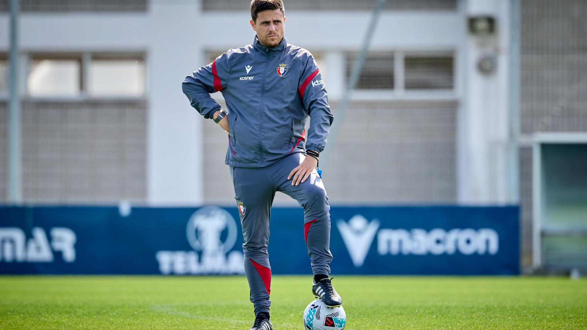 Alessio Lisci, en la sesión de entrenamiento de ayer en Tajonar