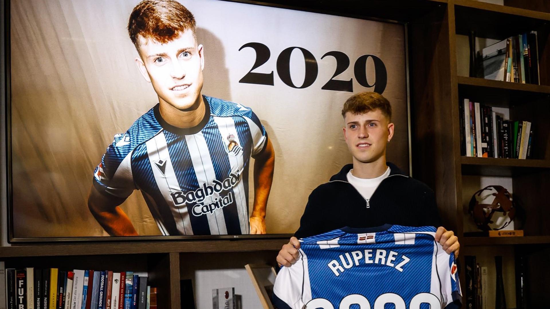Iñaki Rupérez amplía su vinculación con la Real Sociedad hasta 2029